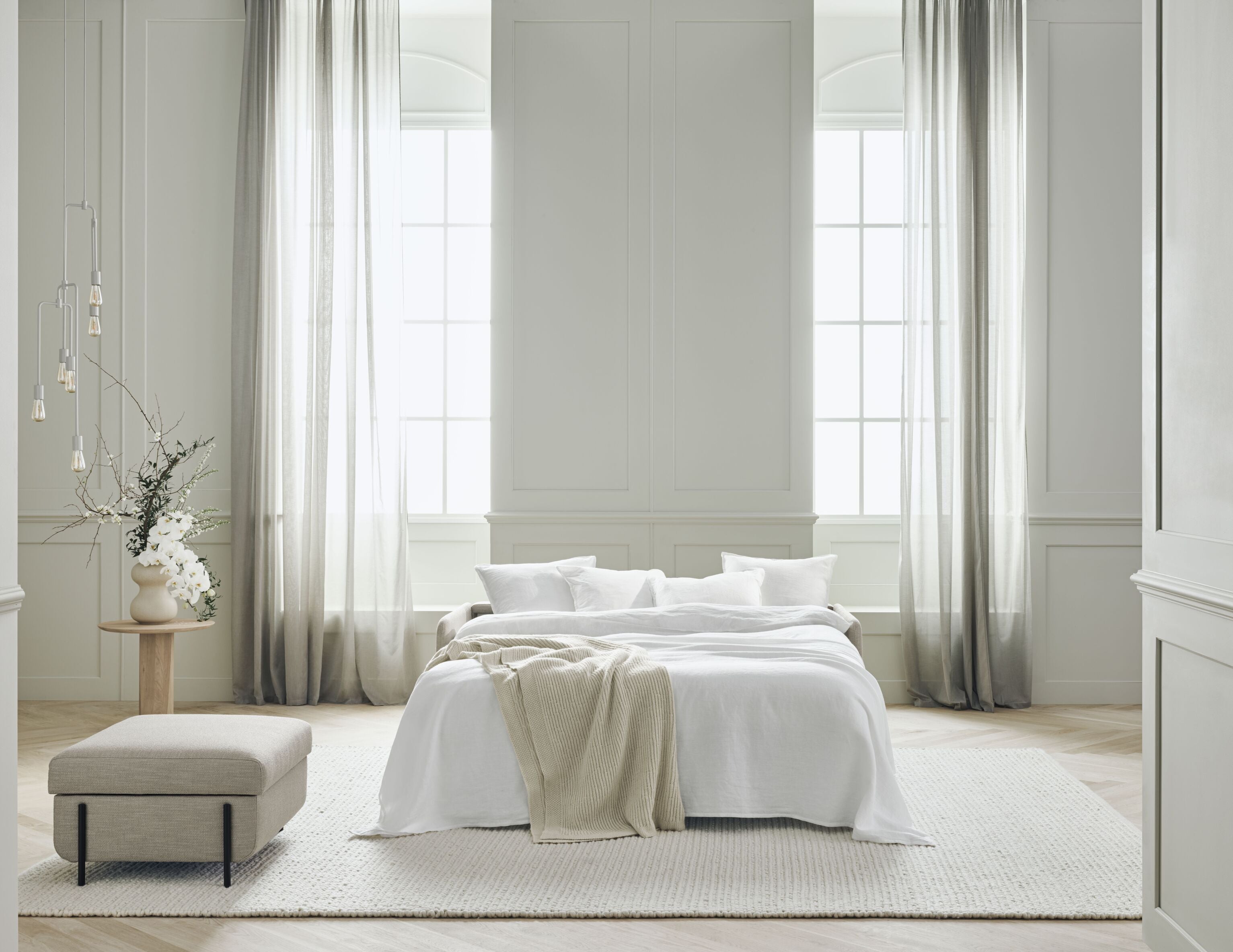 Sofa rozkládací 3-osobová PIRA černá ocelová základna