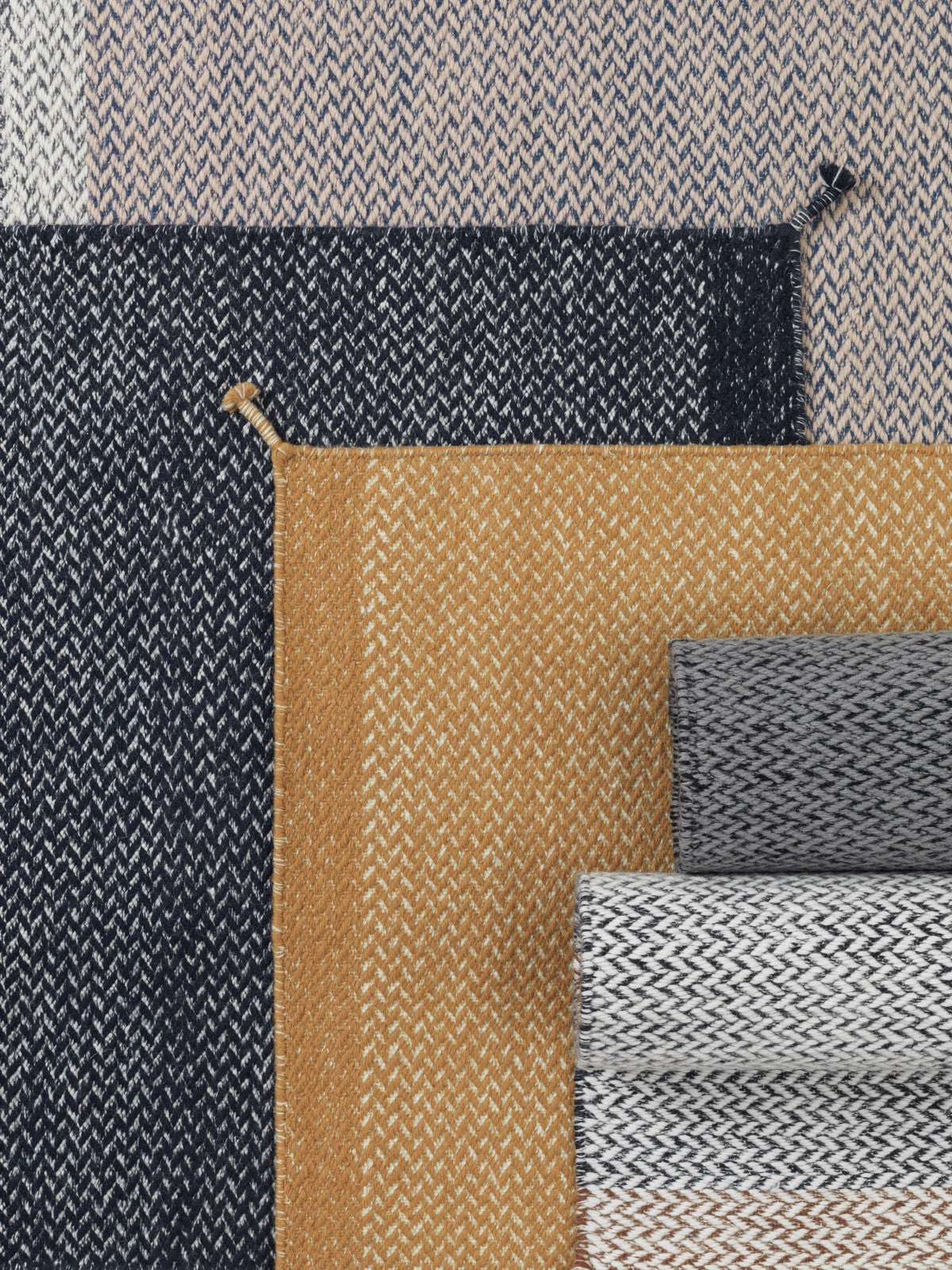 PLY Rug Broken White