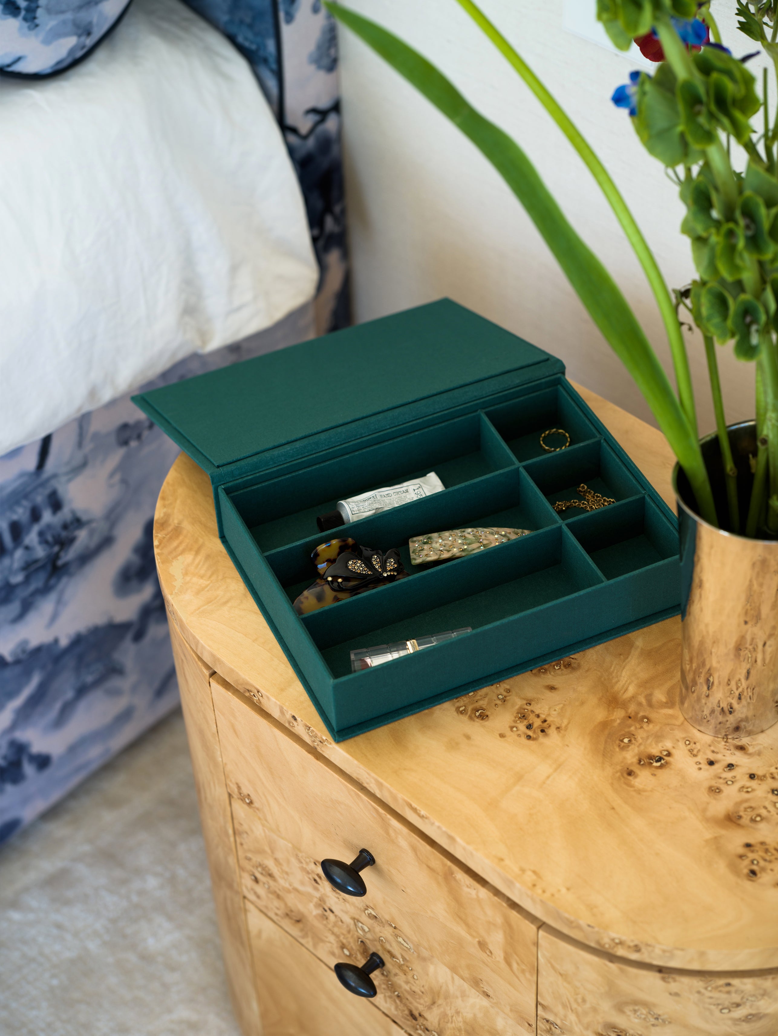 PRECIOUS THINGS Storage Box Green