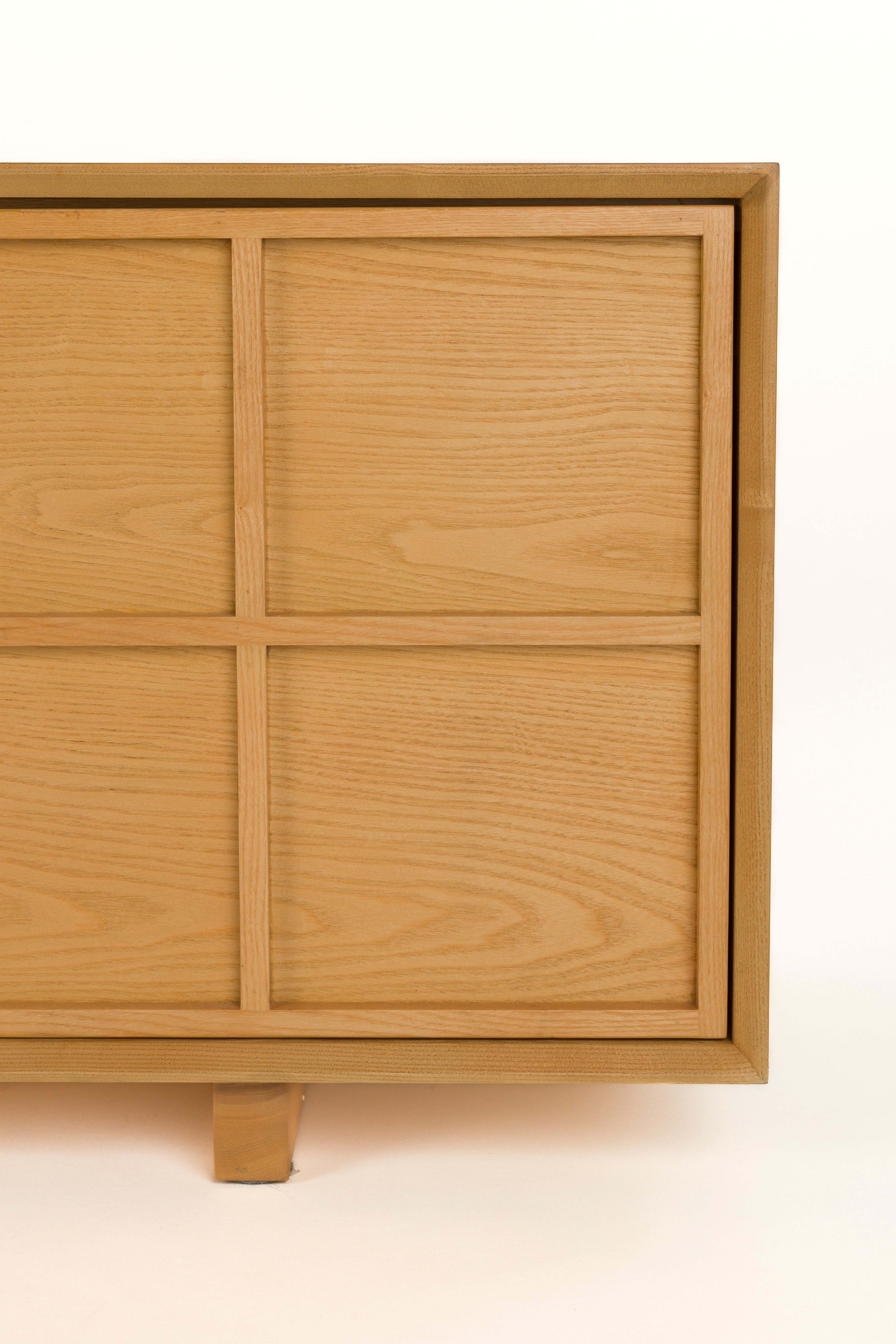 Televizní stolek RASTER jasanový dýha