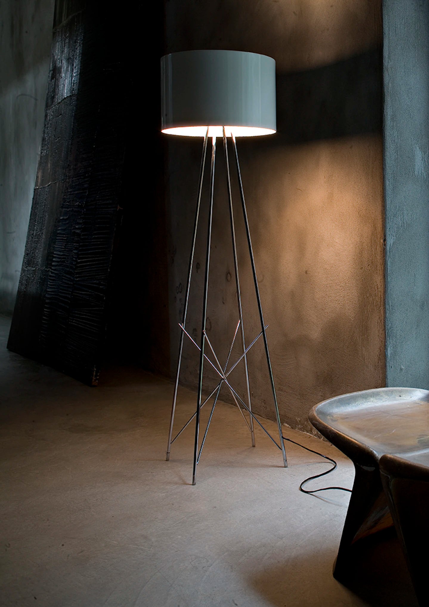 RAY Floor Lamp Glass with Metal Base