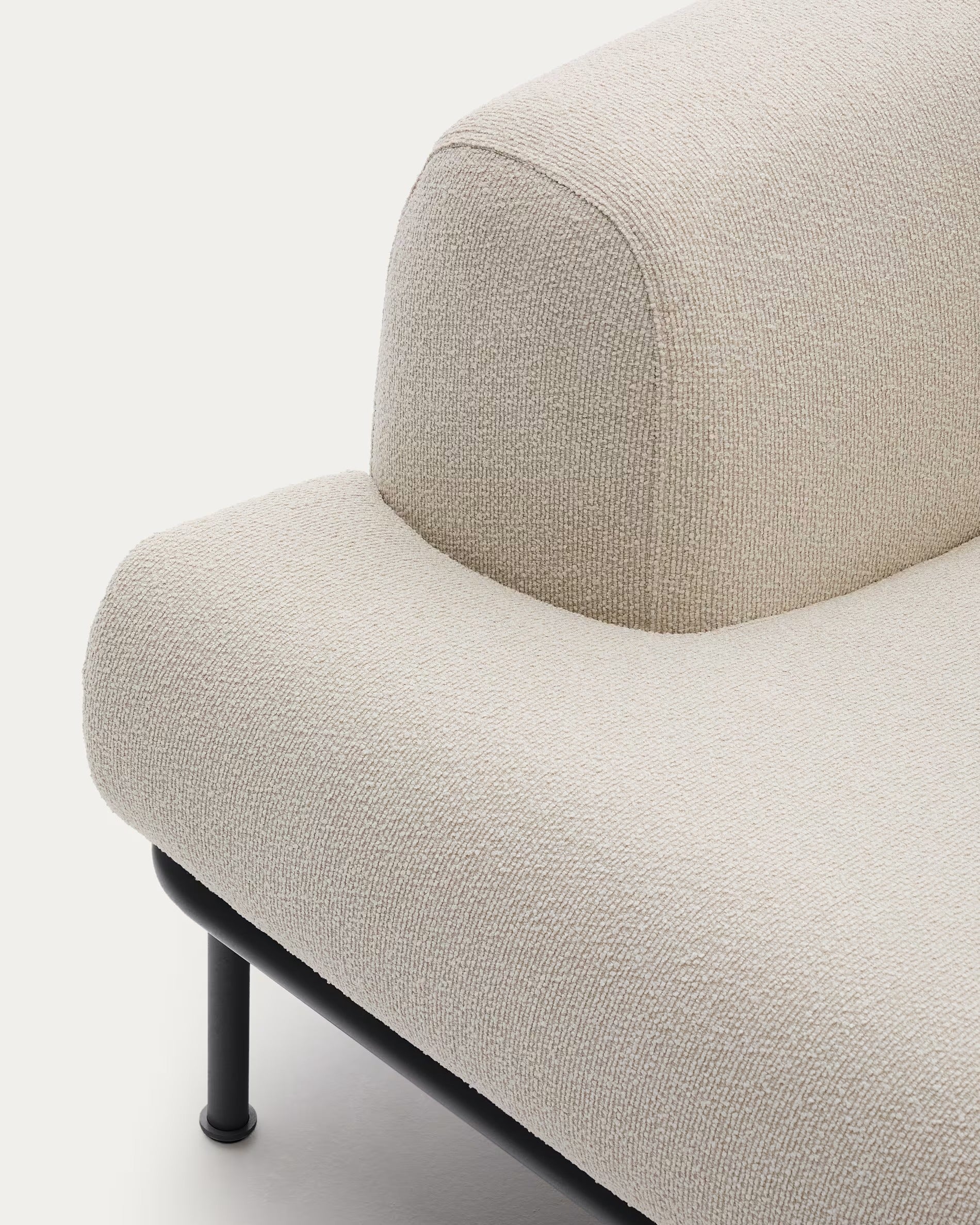 3-seater AURUM ecru chenille sofa with a dark gray base