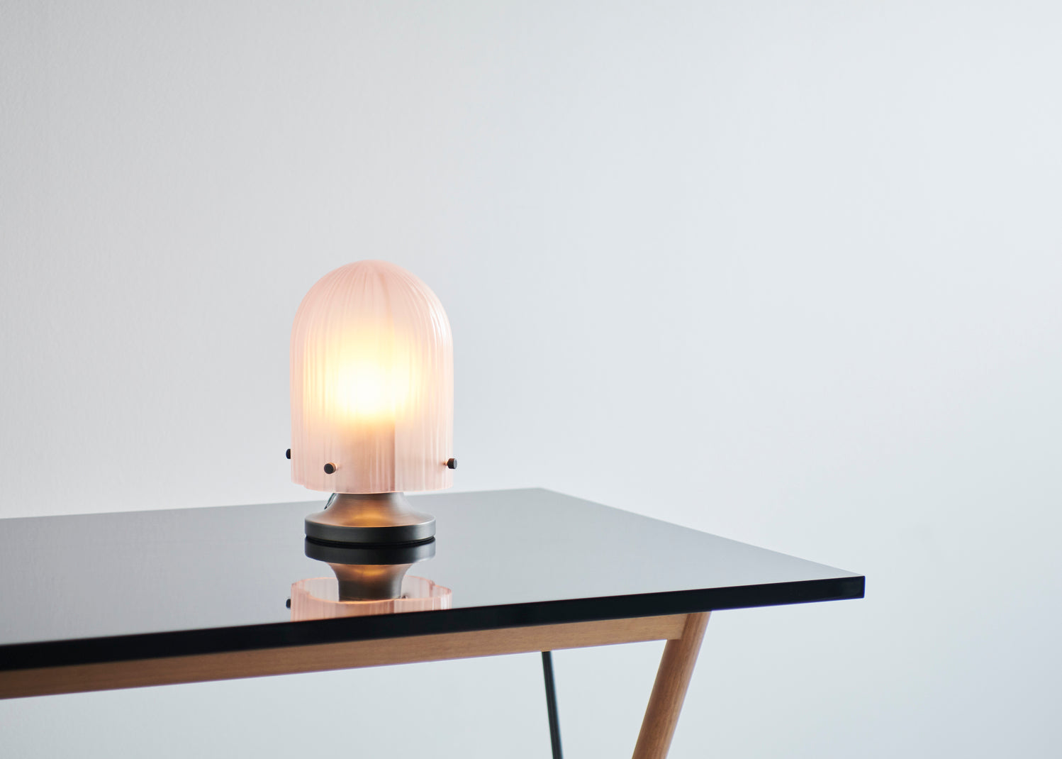 Stolní lampa SEINE růžové sklo