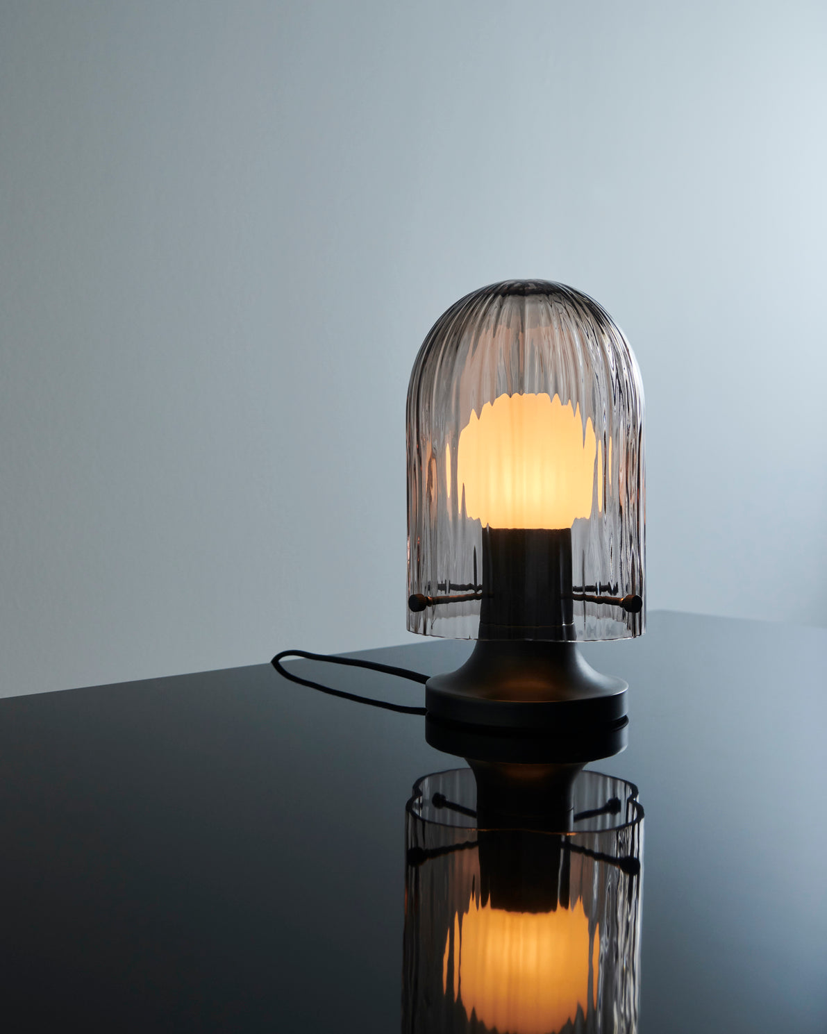 Stolní lampa SEINE růžové sklo