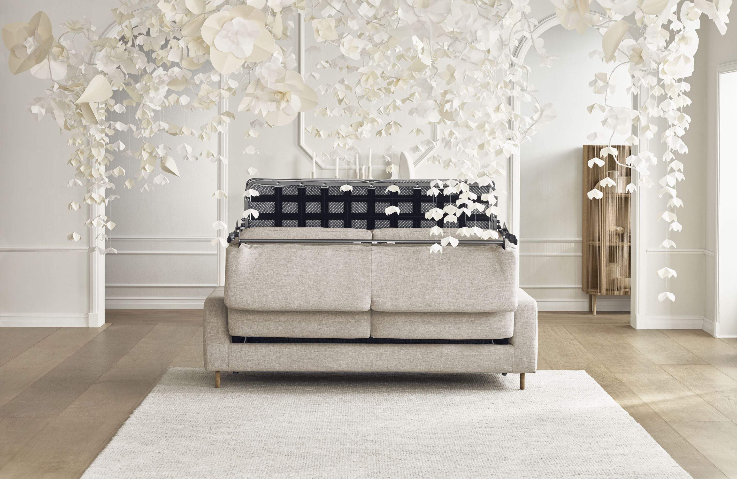 Rozkládací pohovka pro 3 osoby SCANDINAVIA s podstavou z tmavého dubového dřeva