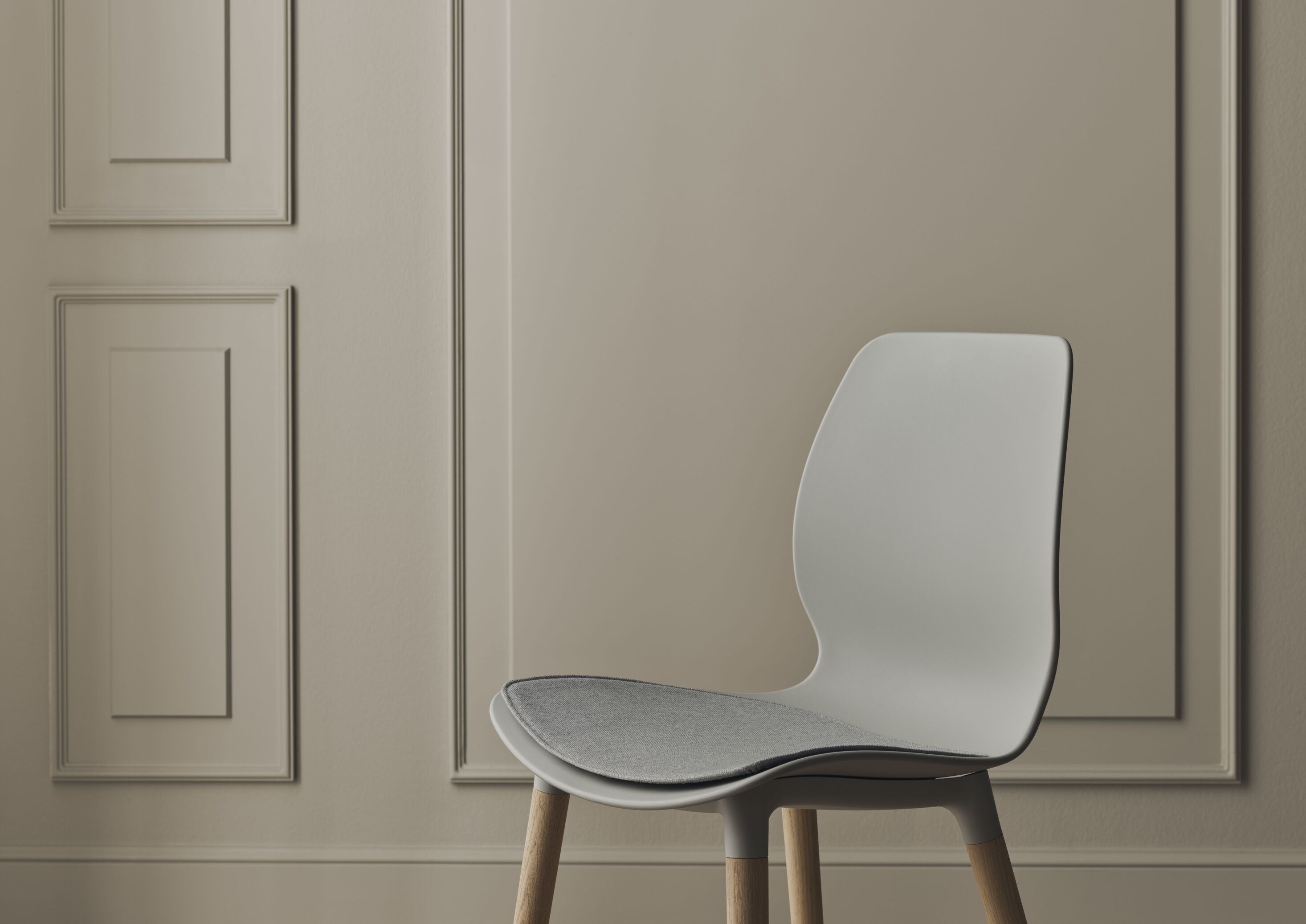SEED Outdoor Chair Gray