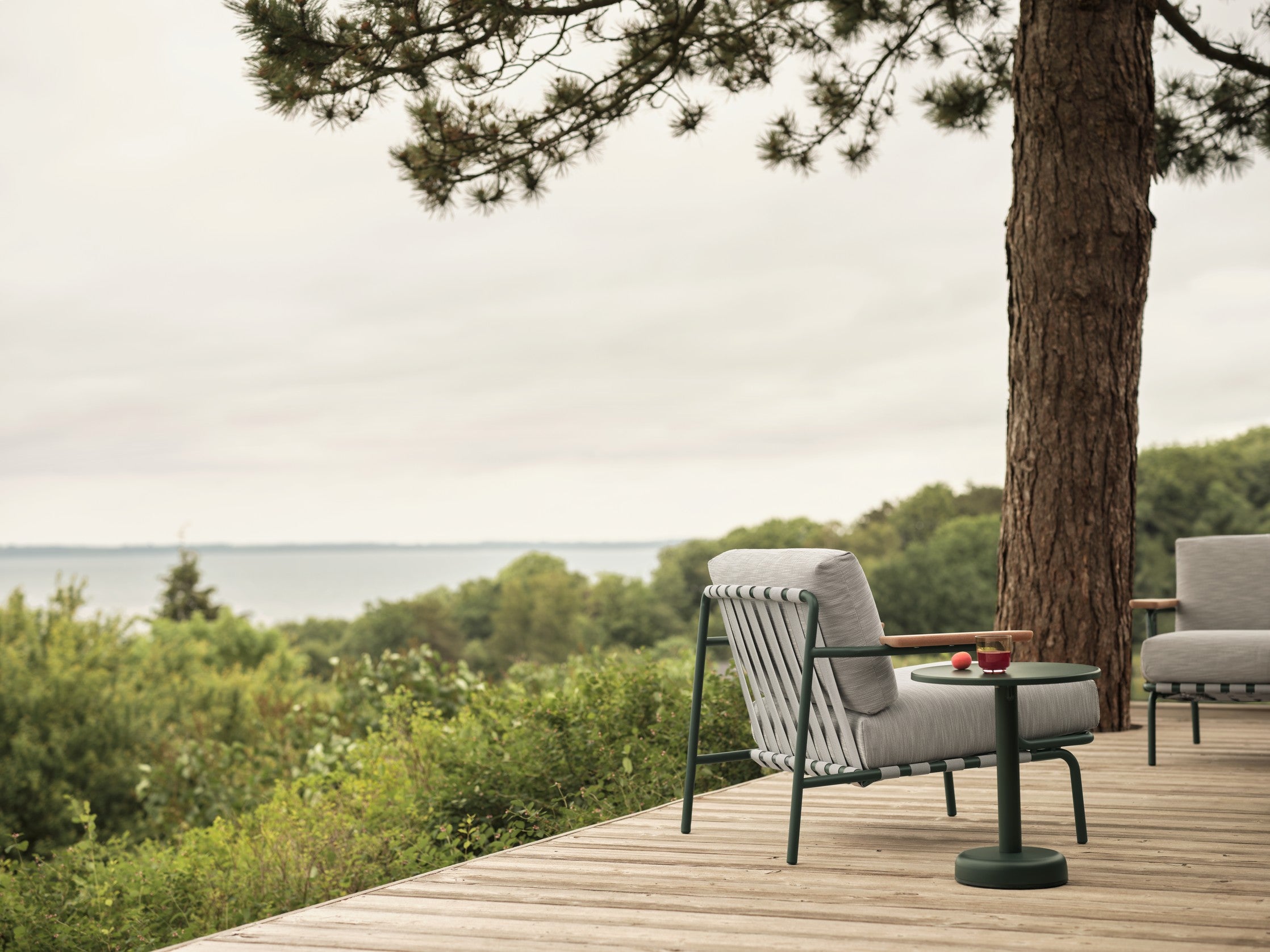 Outdoor side table LINEAR dark green steel