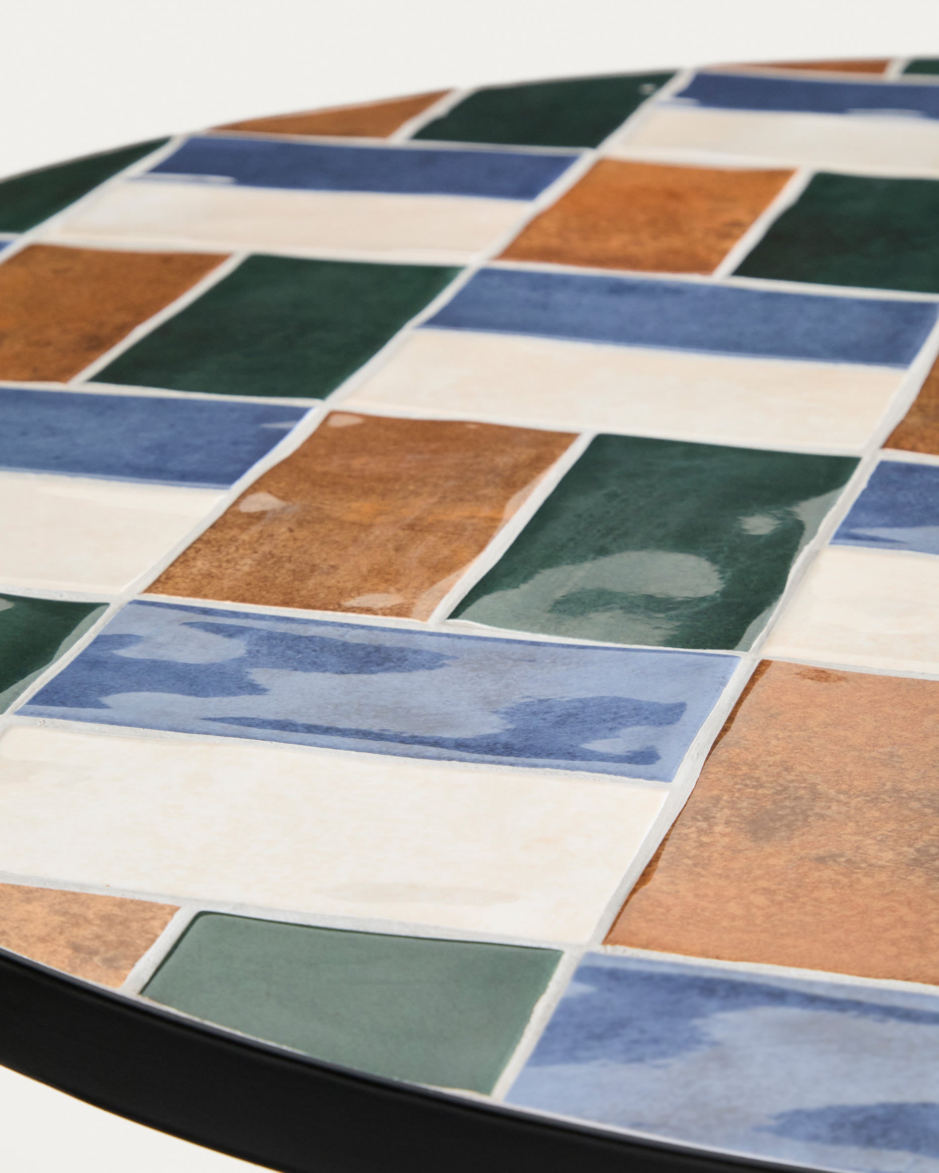 TELLA Multicolored Garden Table with Graphite Base