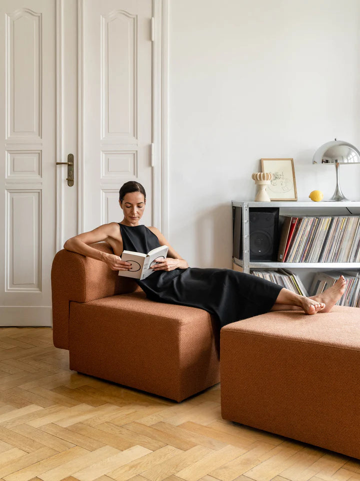 Křeslo TORI bílé bouclé