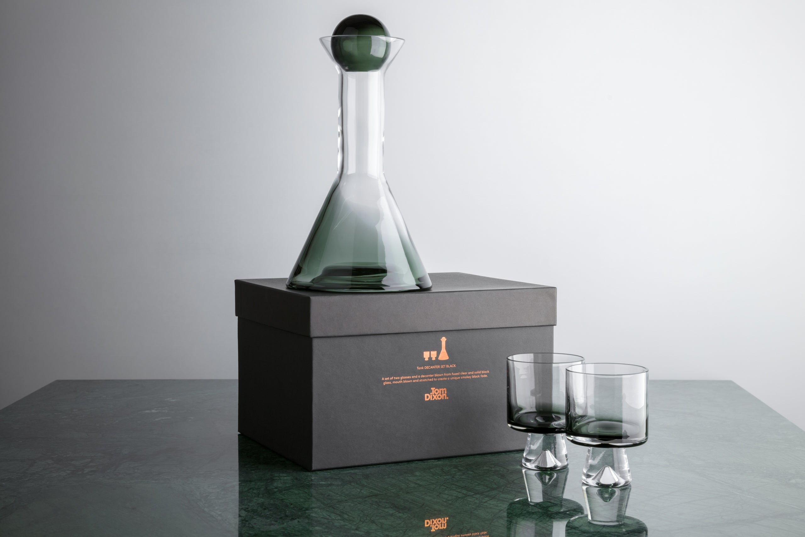 Set of glass tank glass glass