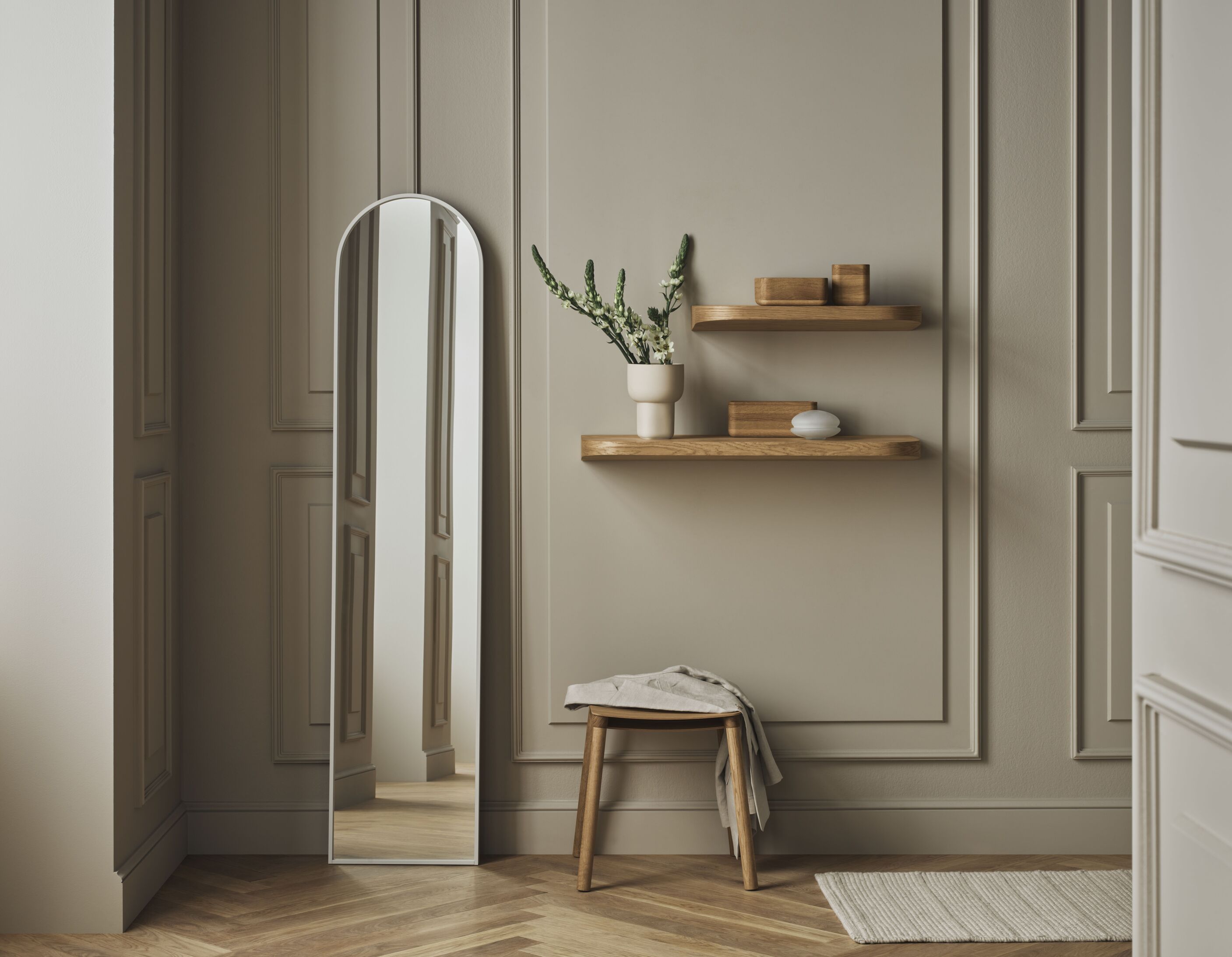 Police VALA tmavý dubový dýha