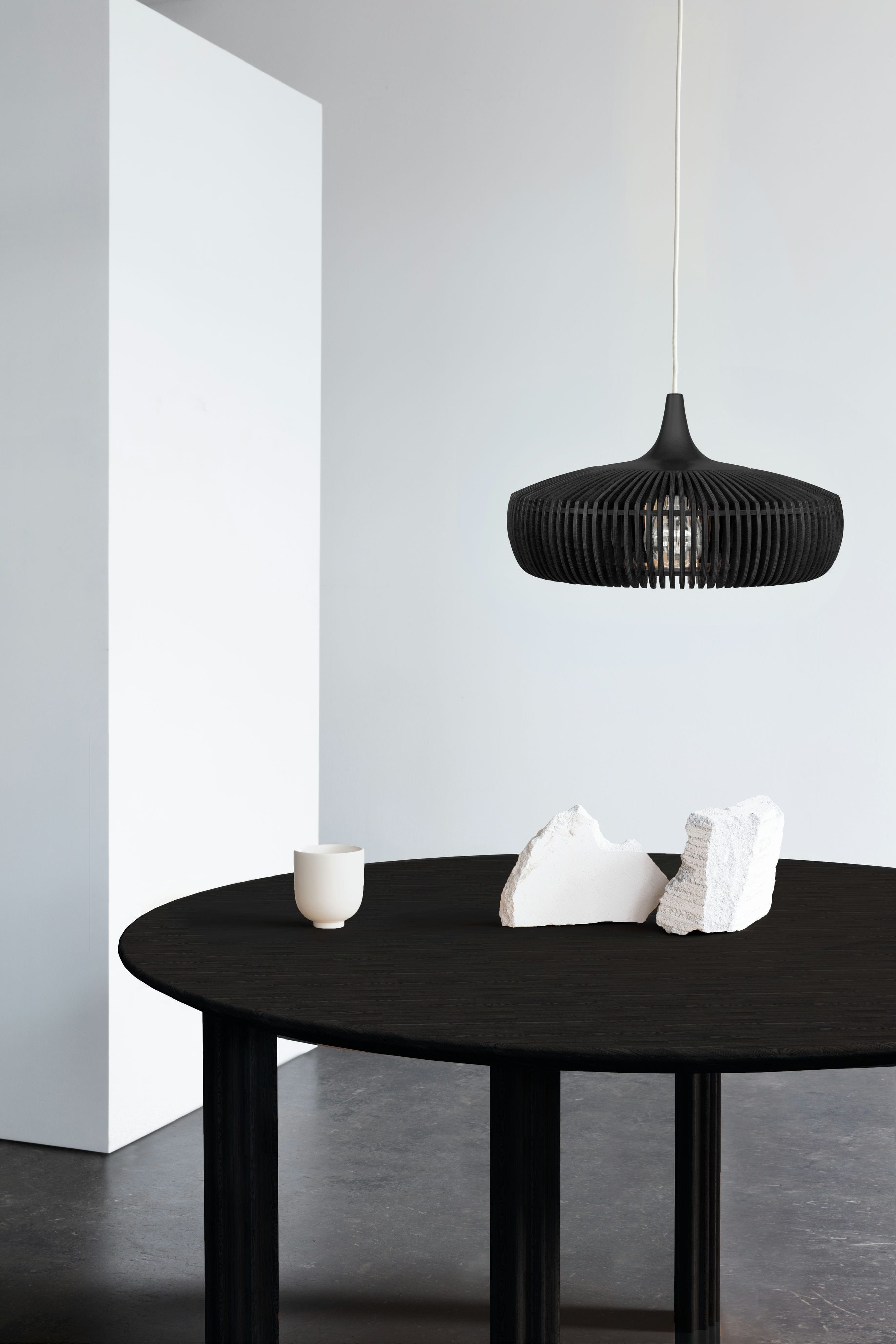Abażur CLAVA DINE WOOD czarny dąb – drewno dębowe, Umage