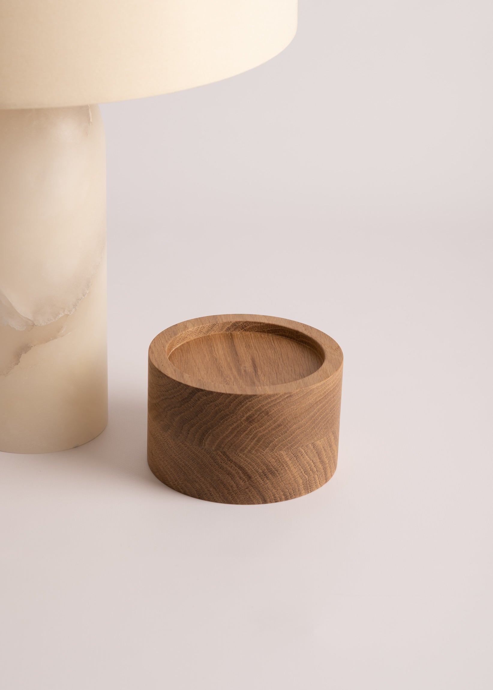 Stolní lampa PURA KELO bílý alabastr