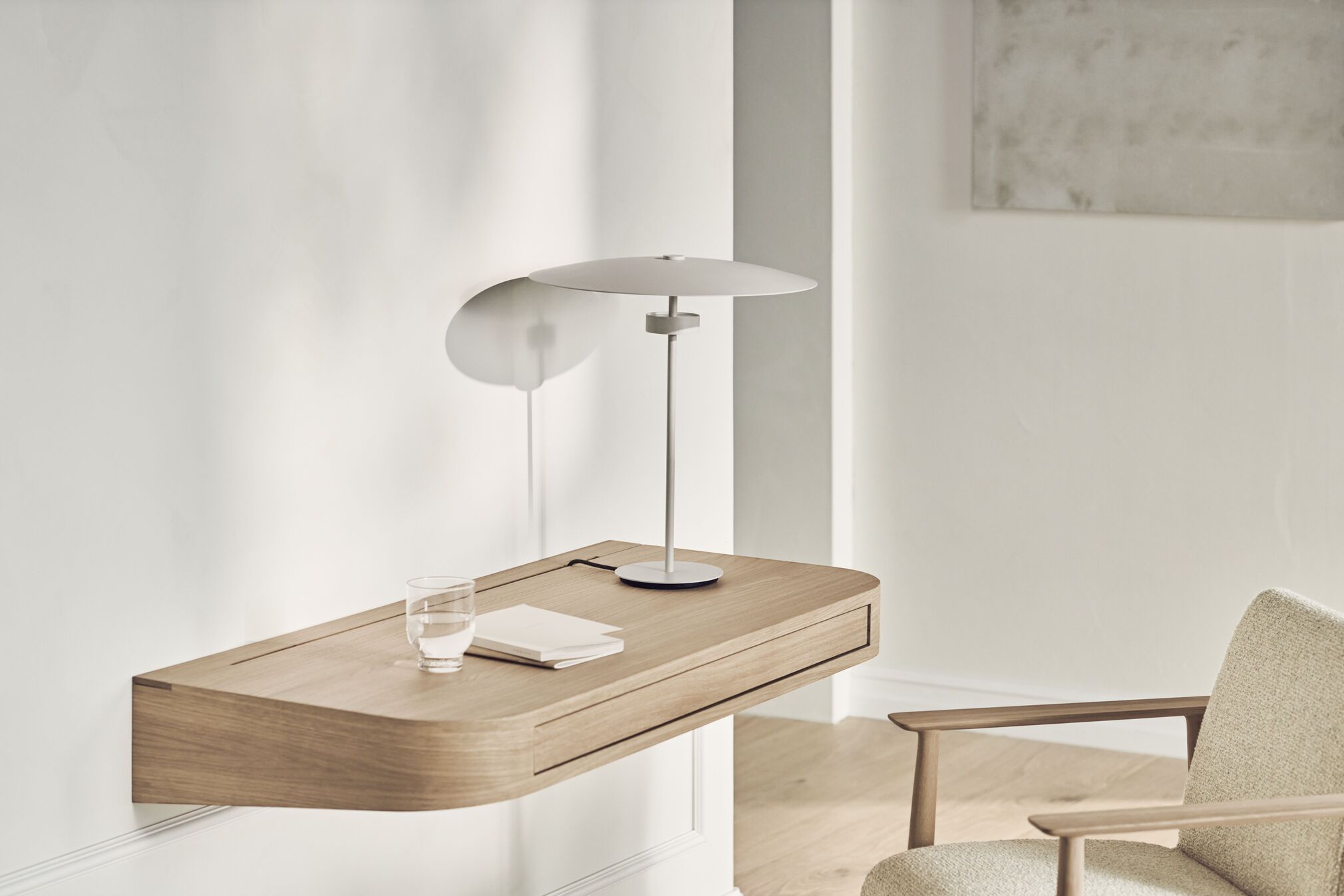 Stolní lampa REFLECTION mosazná