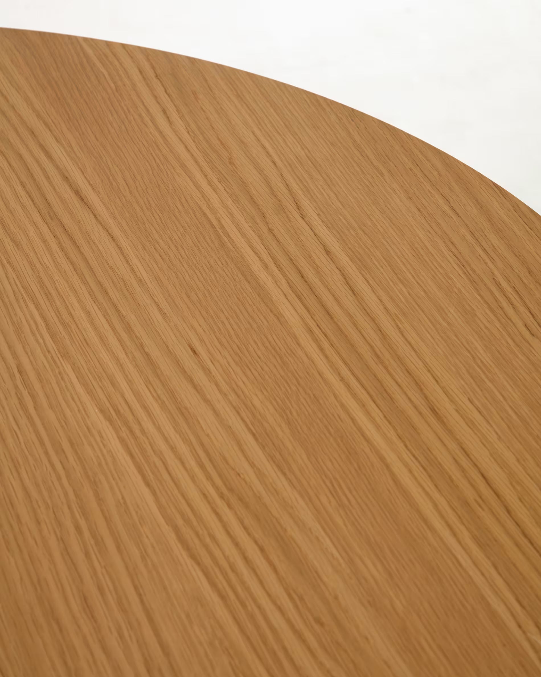 OVAL EXTENDABLE TABLE OQUI OAK VENEER