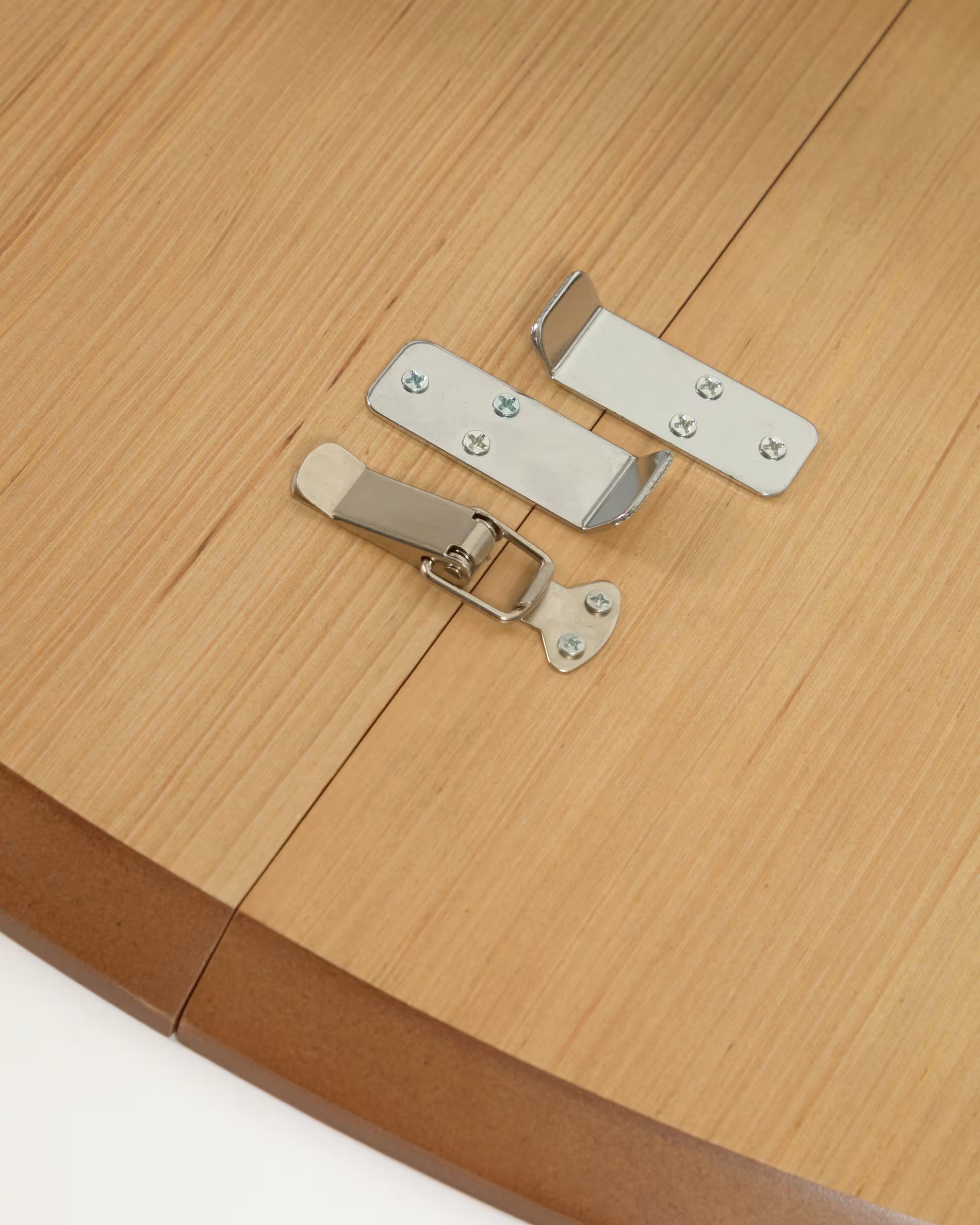 OVAL EXTENDABLE TABLE OQUI OAK VENEER