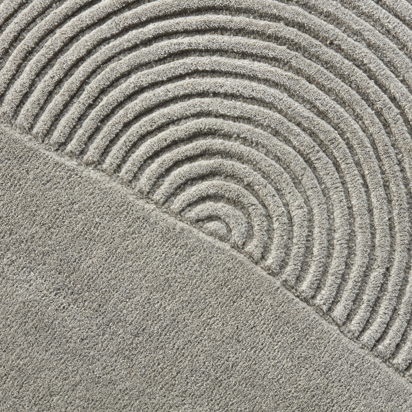 Kulatý koberec ZEN SPLIT šedý
