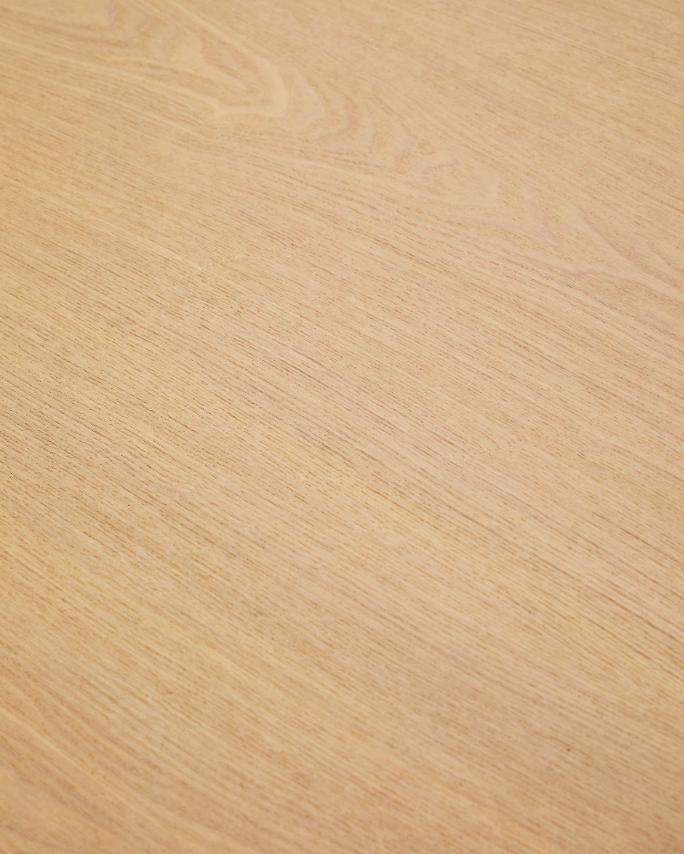 Kulatý stůl INDARA jasanový dýhovaný