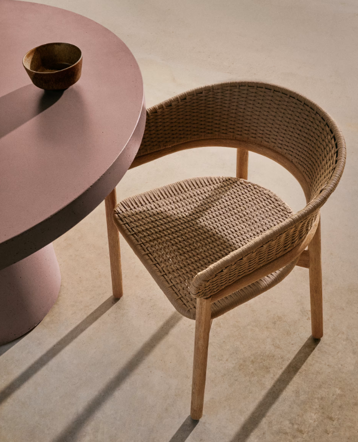 Arinella external chair solid acacia wood with a beige rope