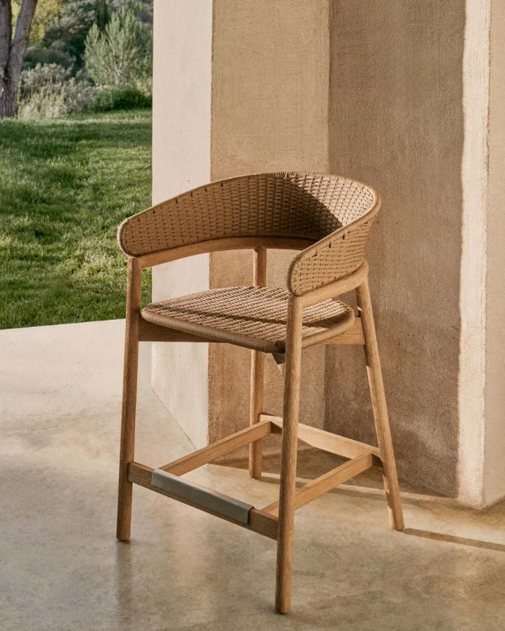 Venkovní hoker ARINELLA z lehkého akáciového dřeva s béžovým lanem