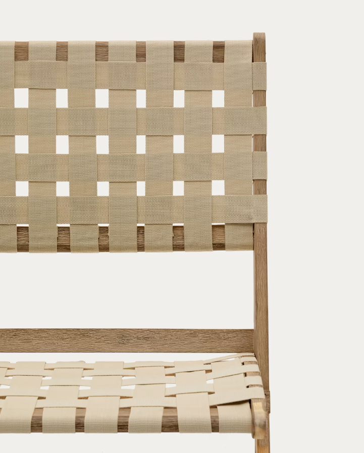 Skládací zahradní křeslo CHABELI z akáciového masivu s krémovým povrchem