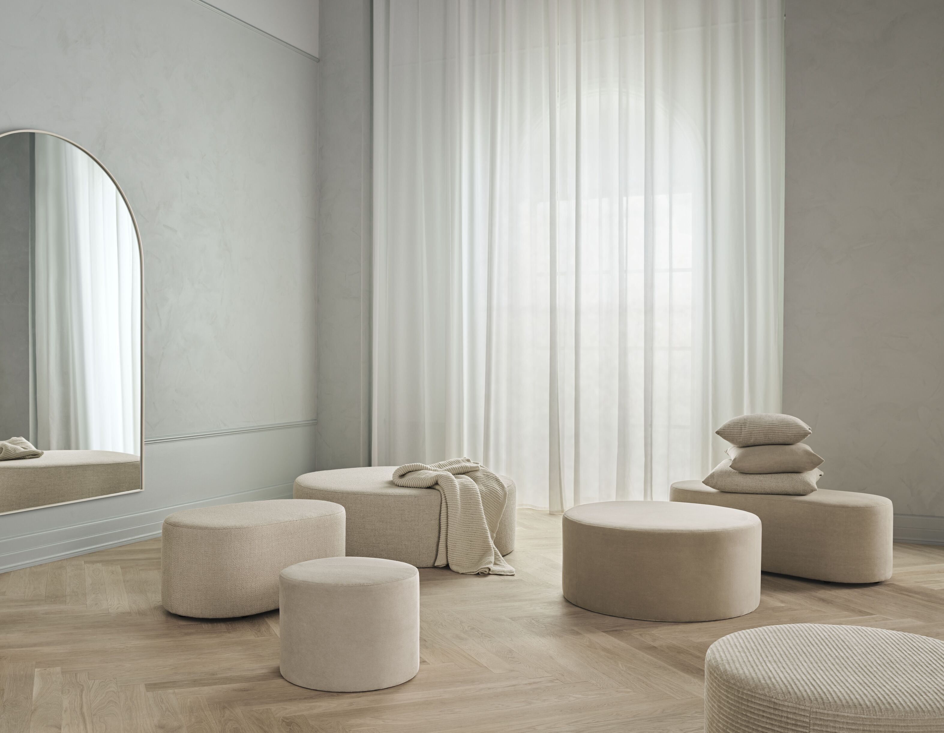 Lustr RIPPLE se šedým rámem