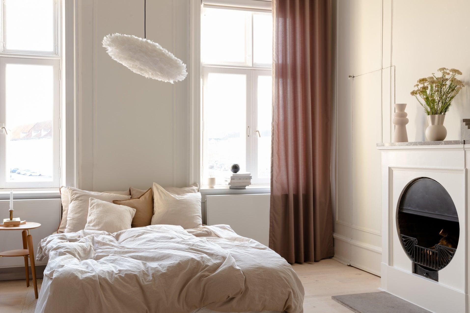 Abażur EOS ESTHER biały UMAGE Eye on Design