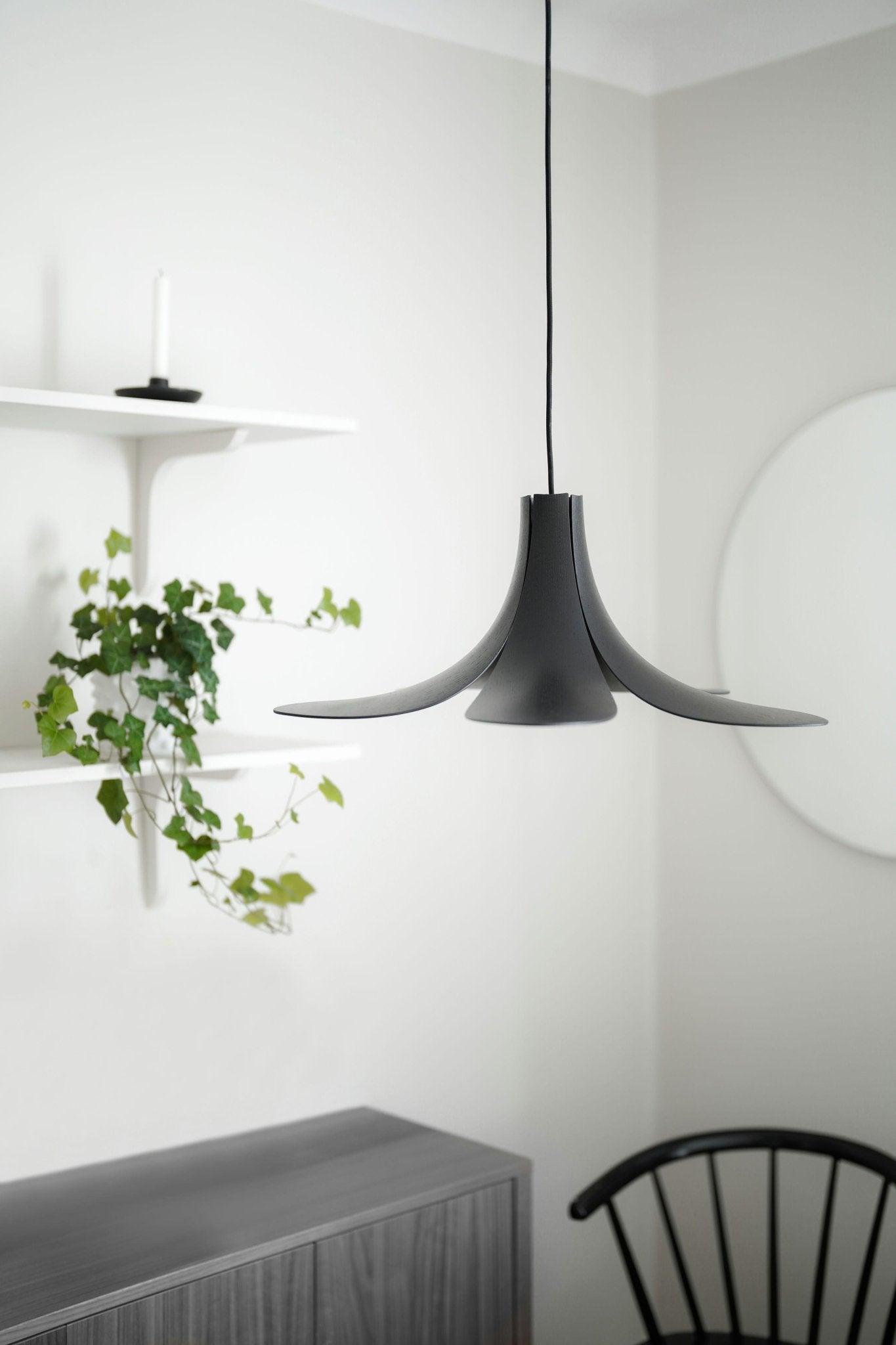 Abażur JAZZ czarny dąb UMAGE Eye on Design