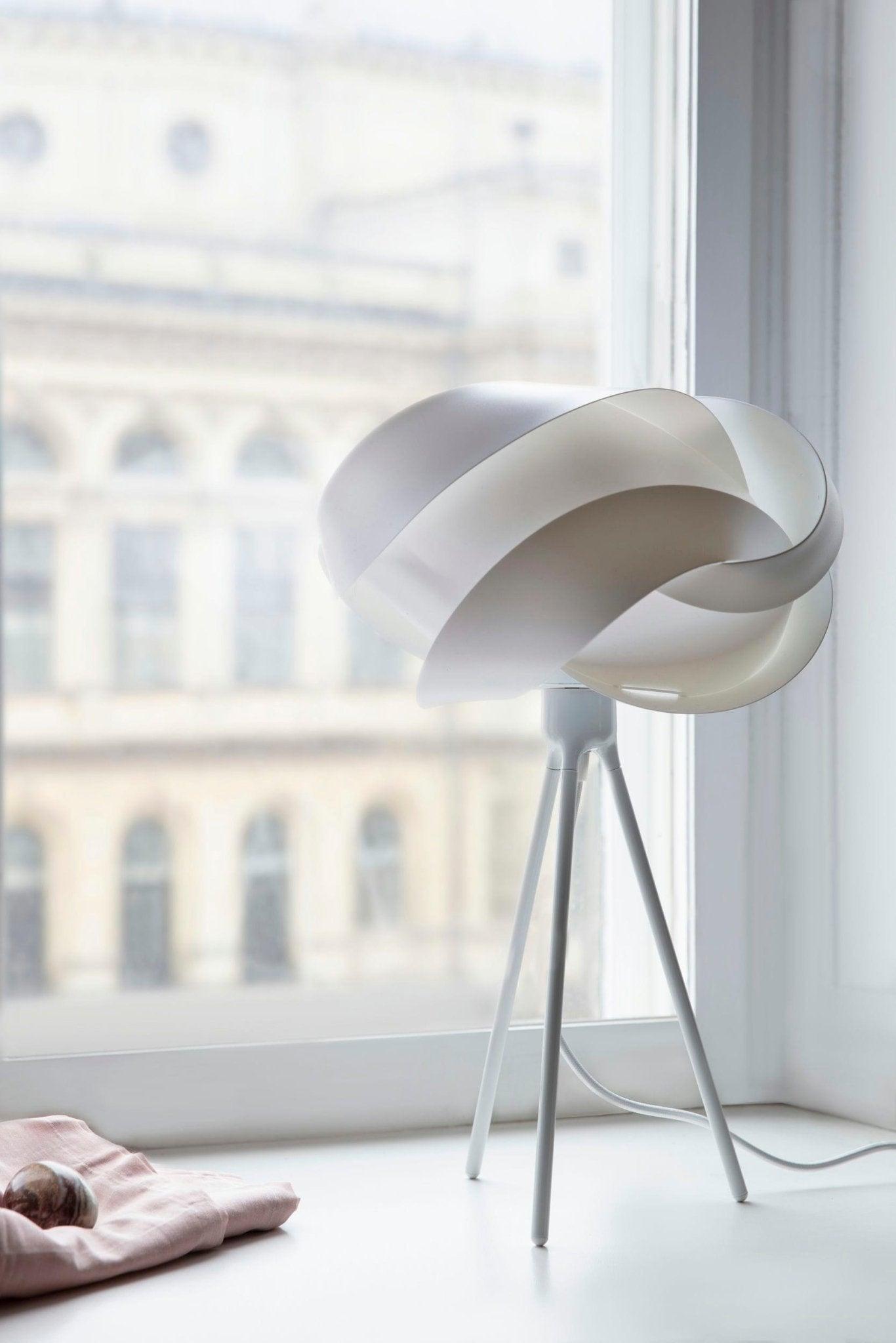 Abażur RIBBON biały UMAGE Eye on Design
