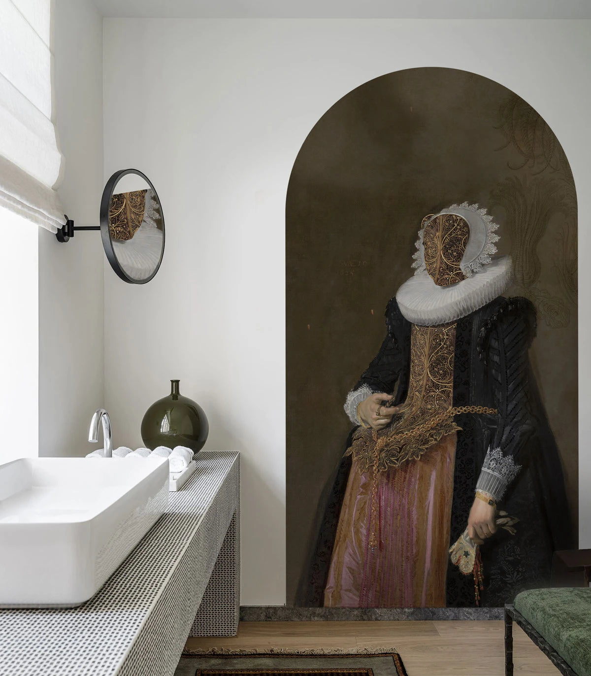 Arch-shaped mural with an artistic portrait of BAROQUE LADY in brown