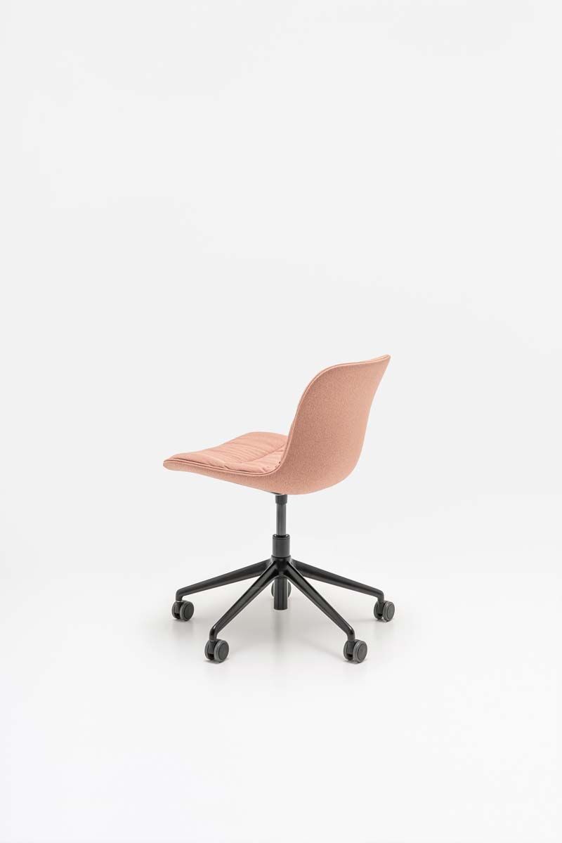 Krzesło obrotowe BALTIC 2 SOFT DUO regulowana podstawa, marka .mdd