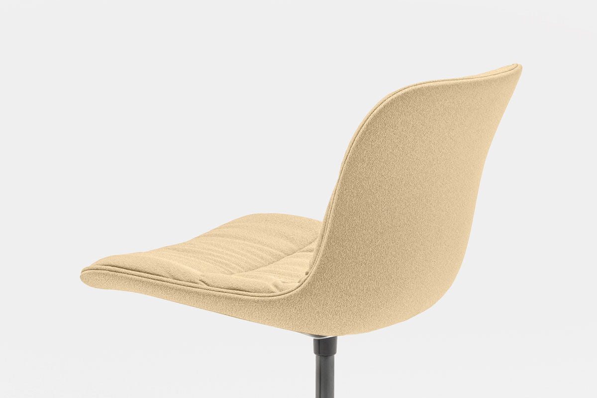 Krzesło obrotowe BALTIC 2 SOFT DUO regulowana podstawa – .mdd