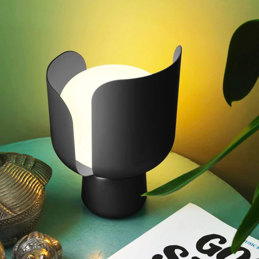 Stolní lampa BLOM bílá