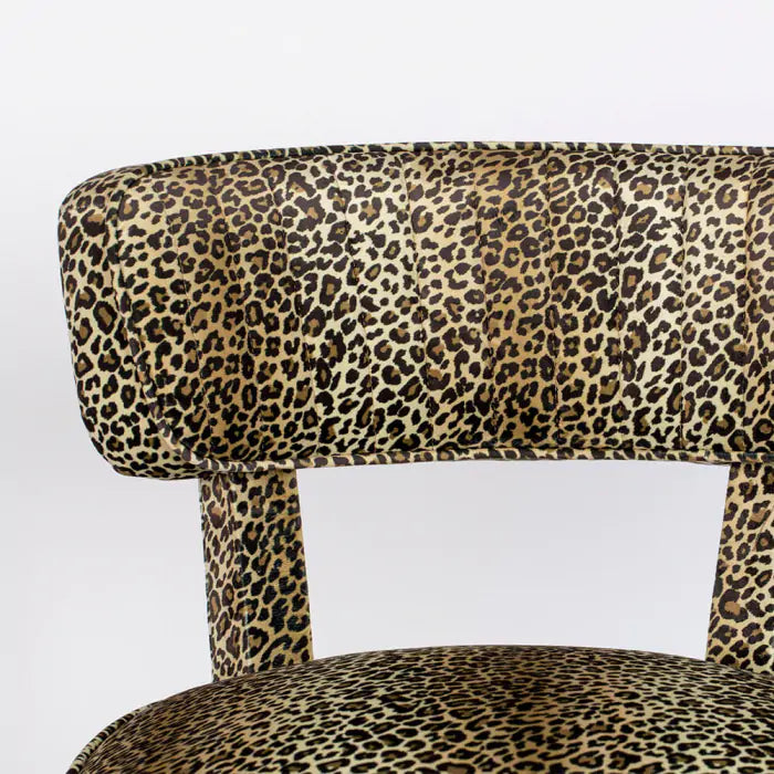 Claw out leopard chair