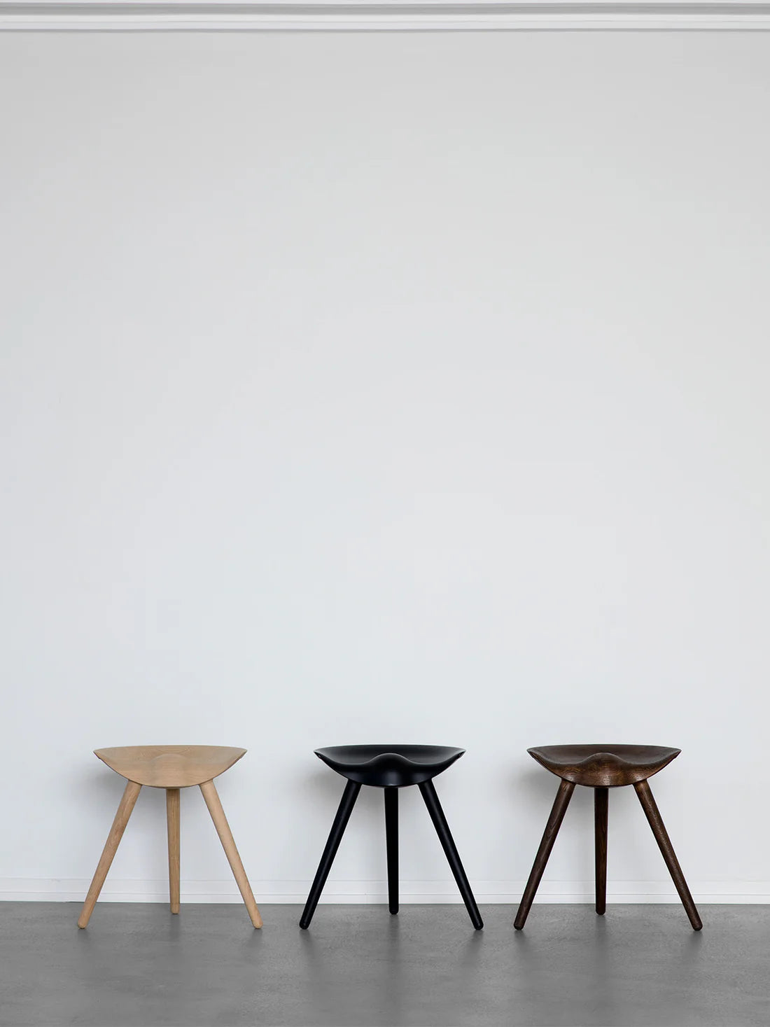 ML 42 Stool dark oak wood