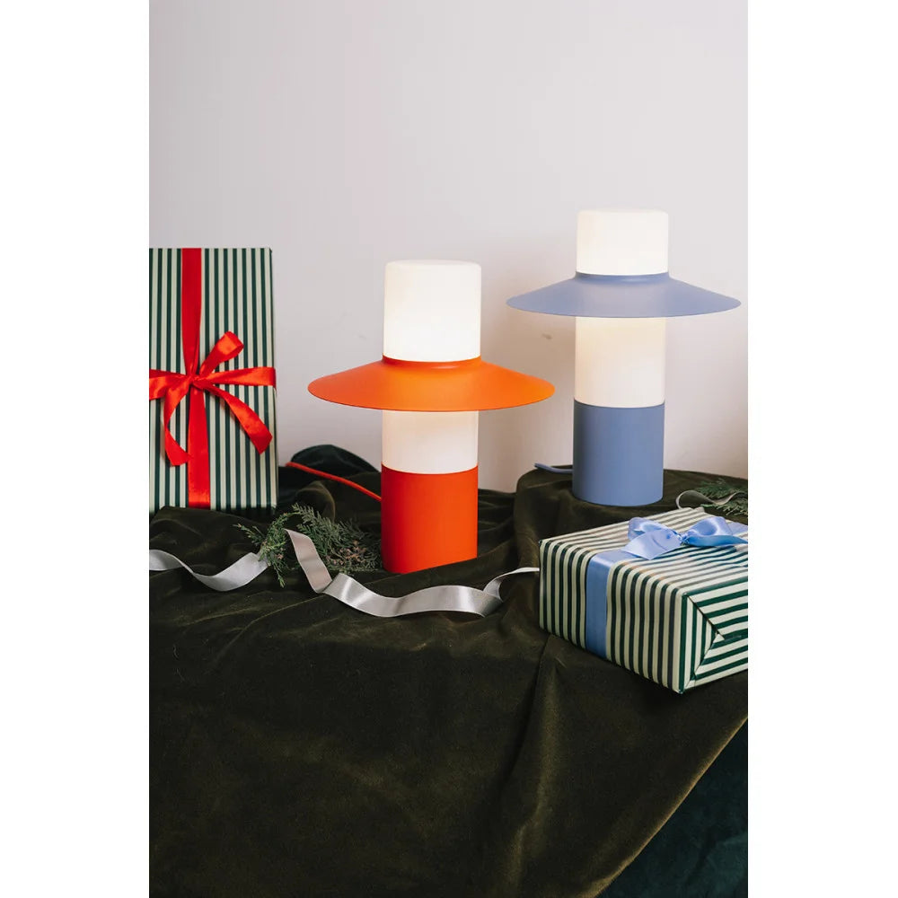 CAPONIO black table lamp