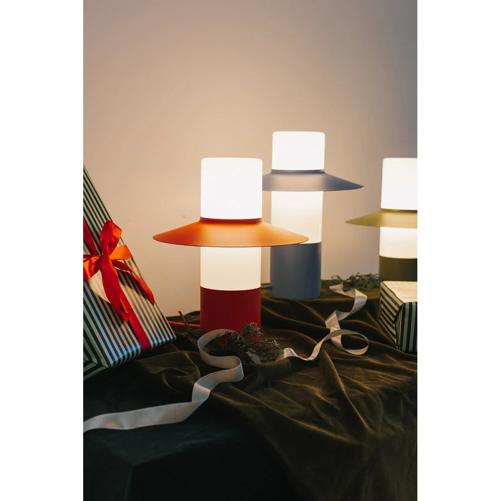 CAPONIO black table lamp