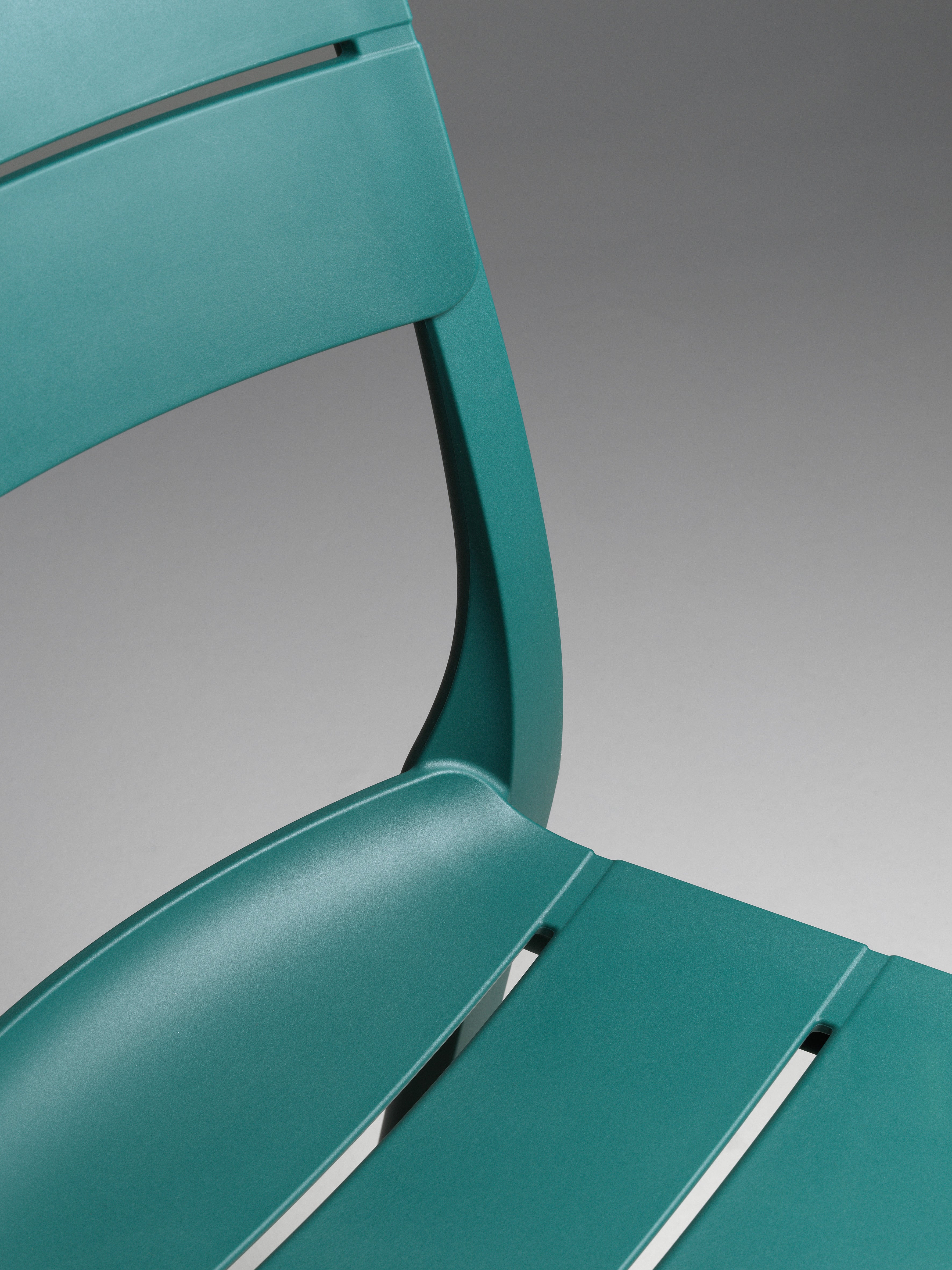 CASSIA Outdoor Chair Brown