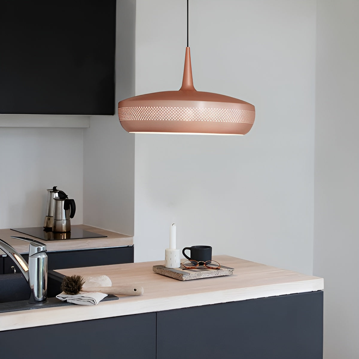CLAVA DINE shade light pink