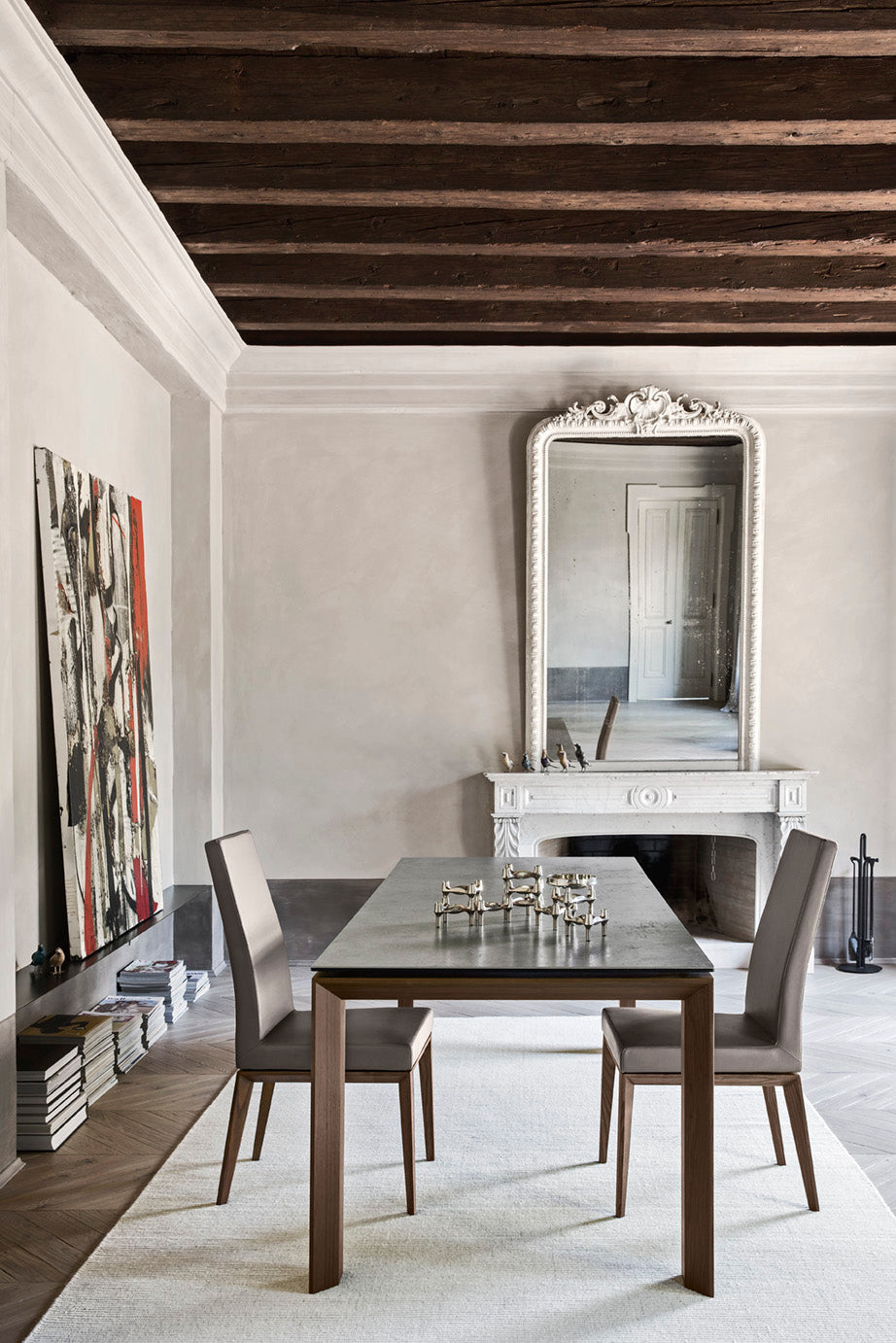 BESS upholstered chair with a dark wooden base