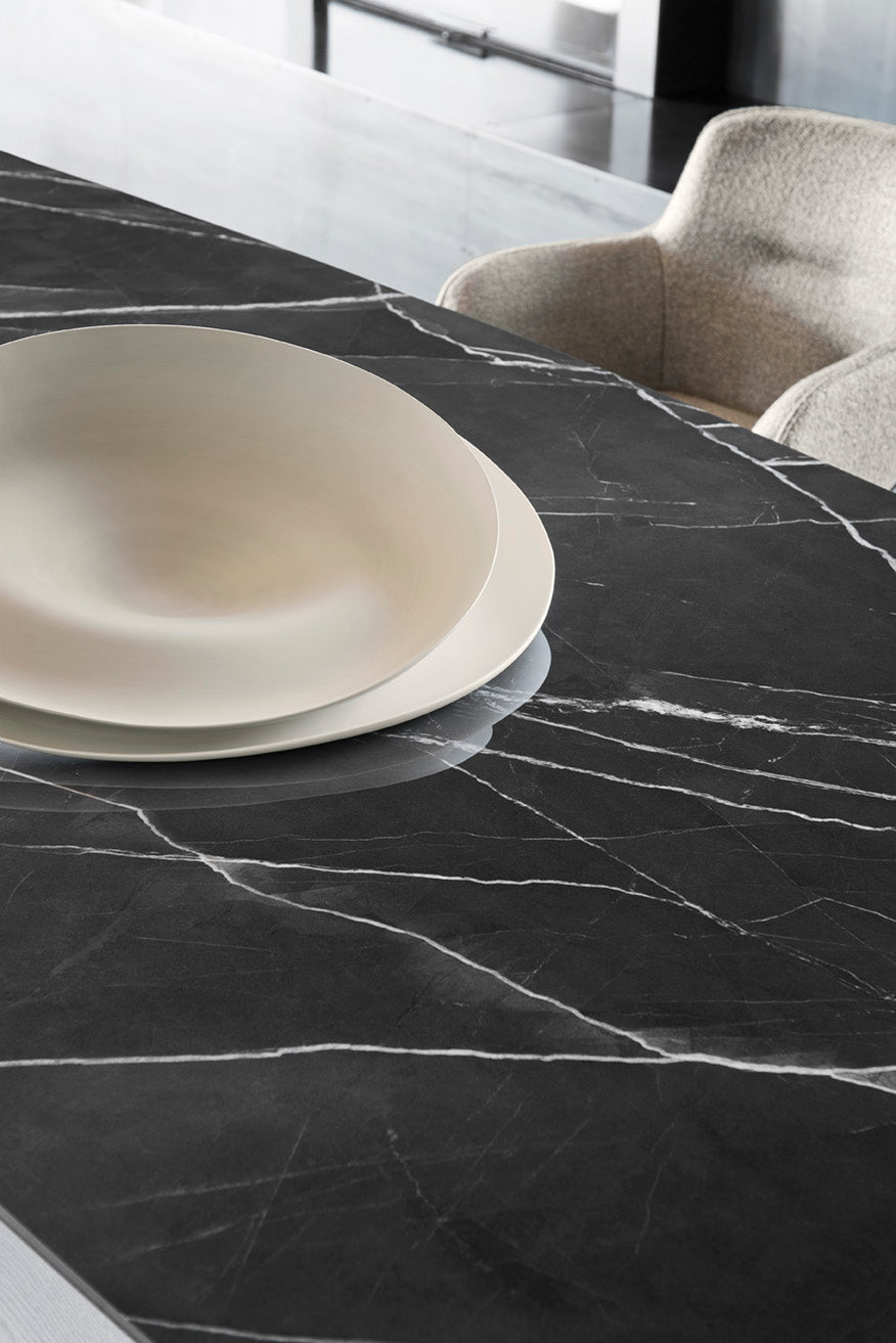 Stůl BREEZE černá deska s černým podstavcem