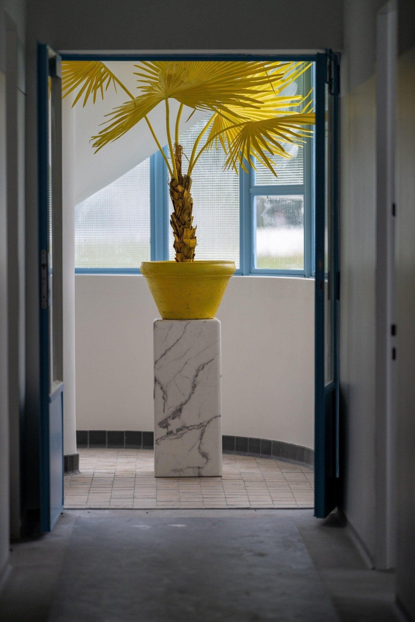 Dekoracja FAN PALM IN POT żółty Pols Potten Eye on Design