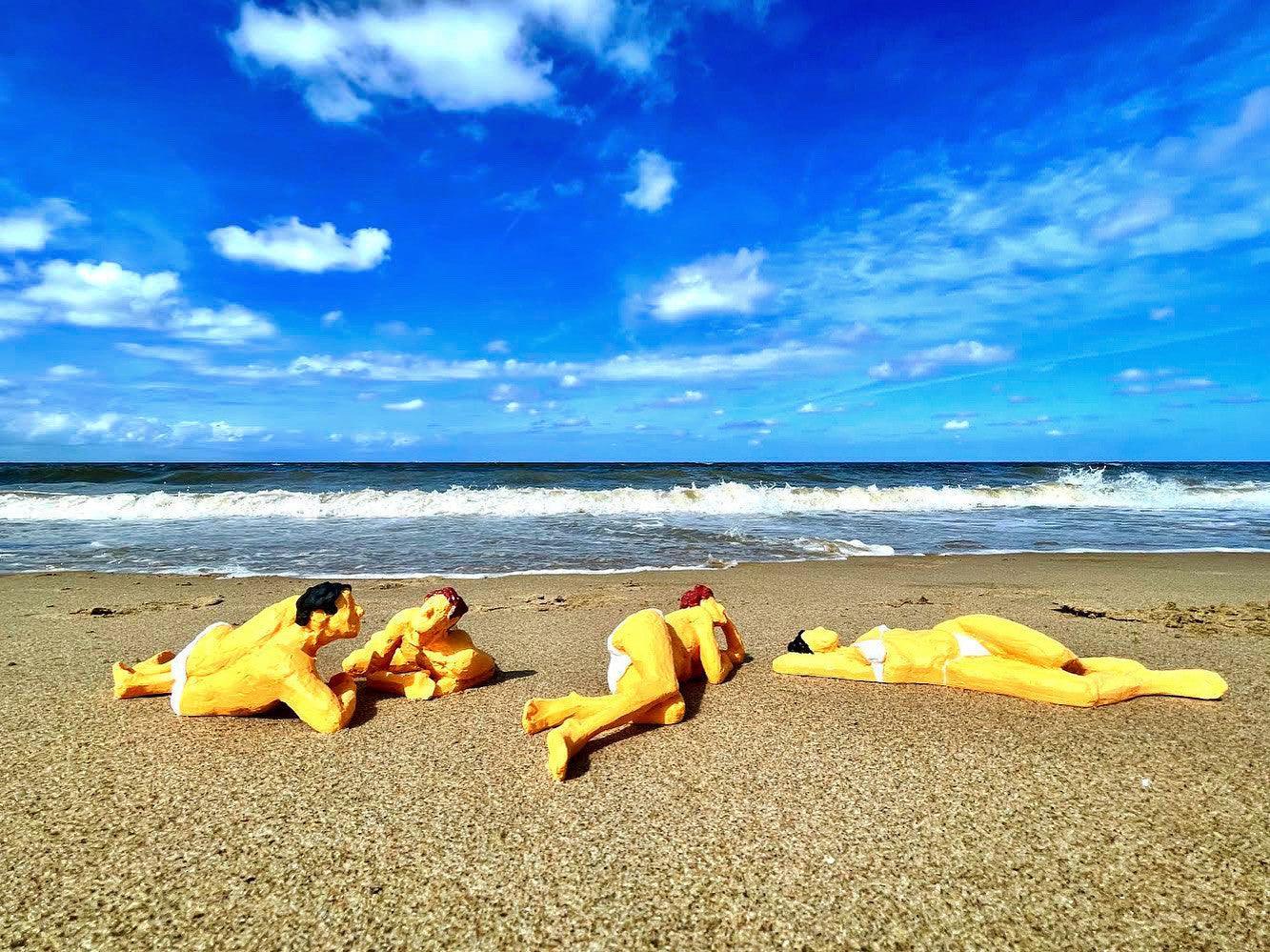 Dekoracja LOVE IS A VERB - MAYA & SOFIA Seletti Eye on Design