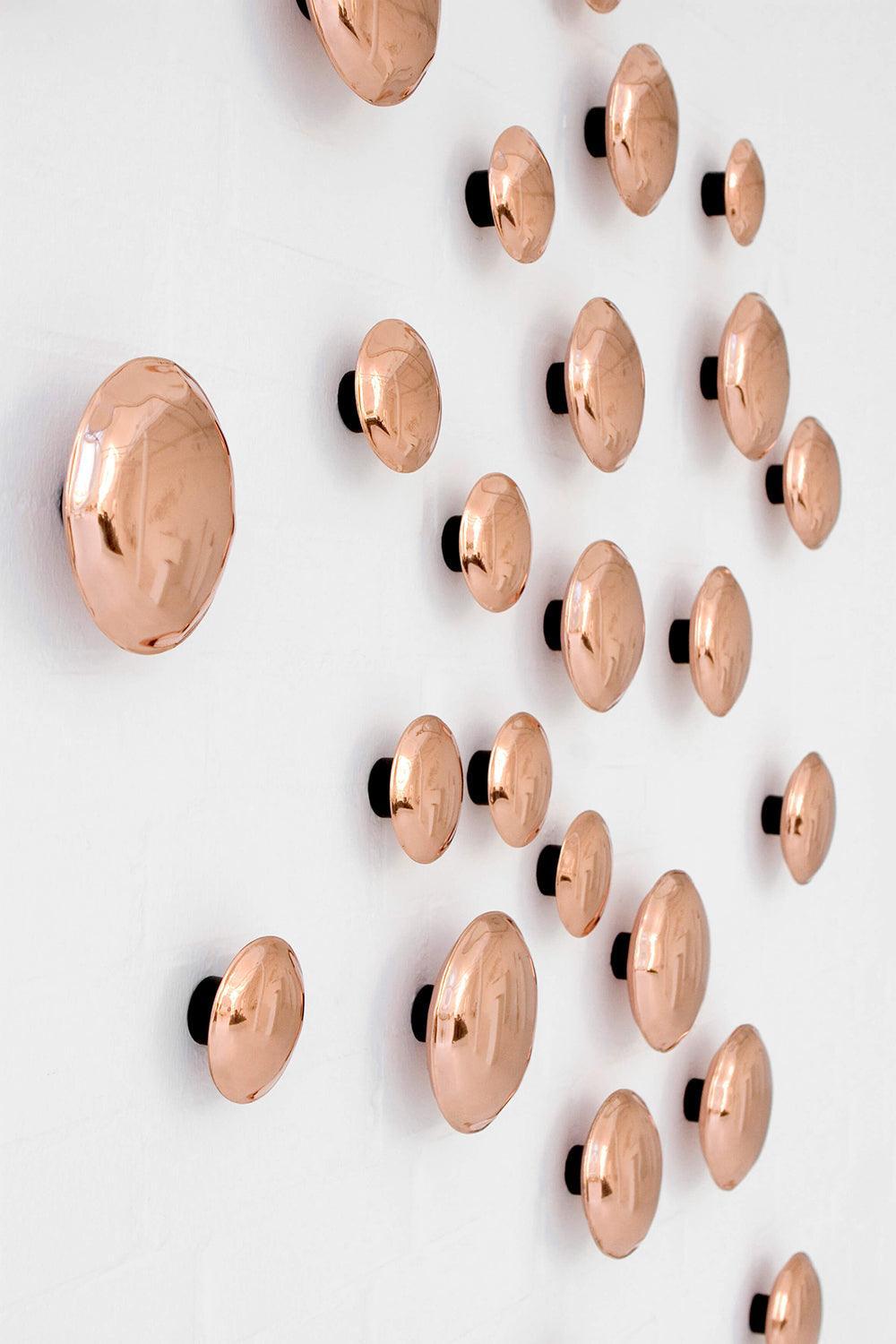 Dekoracyjny wieszak PIN miedź polerowana Zieta Studio Eye on Design