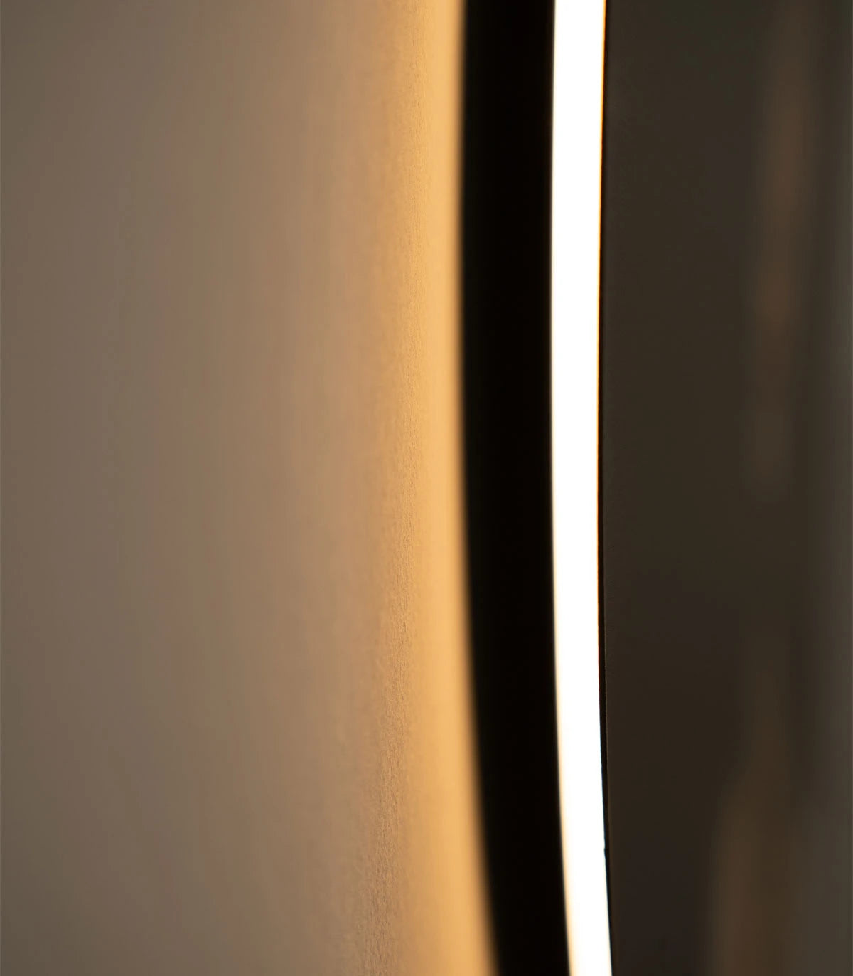 Nástěnná lampa DOTS LIGHTING - DÁMSKÝ PAPRSEK tmavě hnědá