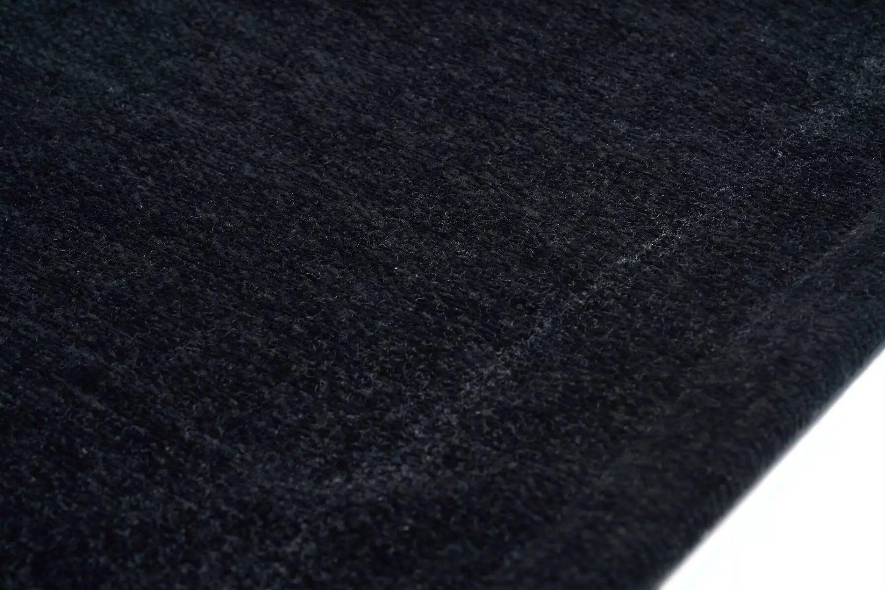 Dywan BASIC czarny Carpet Decor Eye on Design