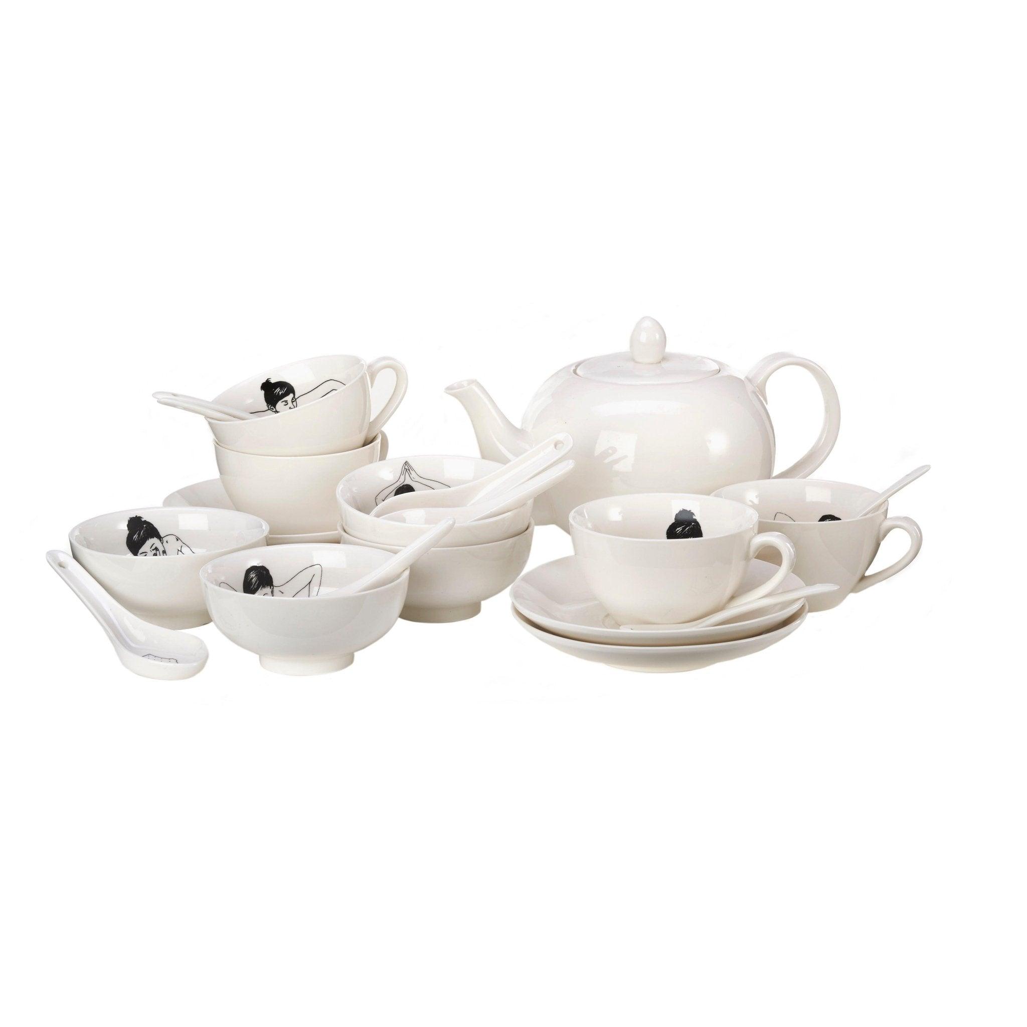 Dzbanek na herbatę UNDRESSED biała porcelana Pols Potten Eye on Design