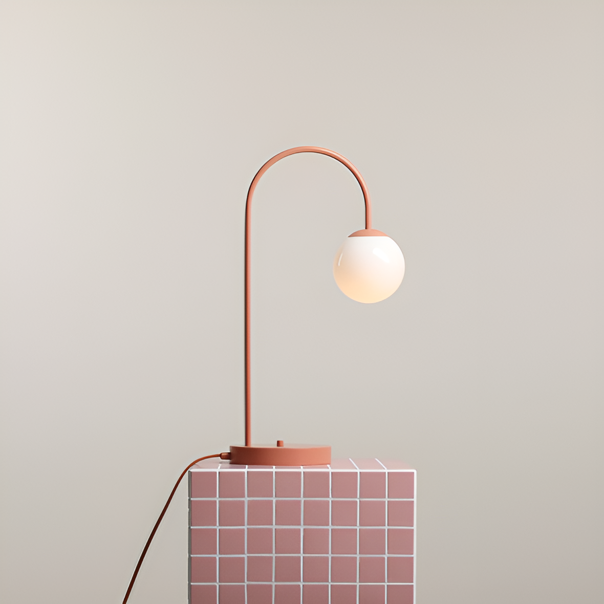 Stolní lampa UNA korálová