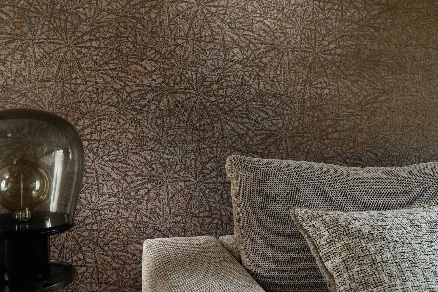 Structural wallpaper with a plant motif of palm leaves PALMYRE - GRAY TAUPE taupe with gray