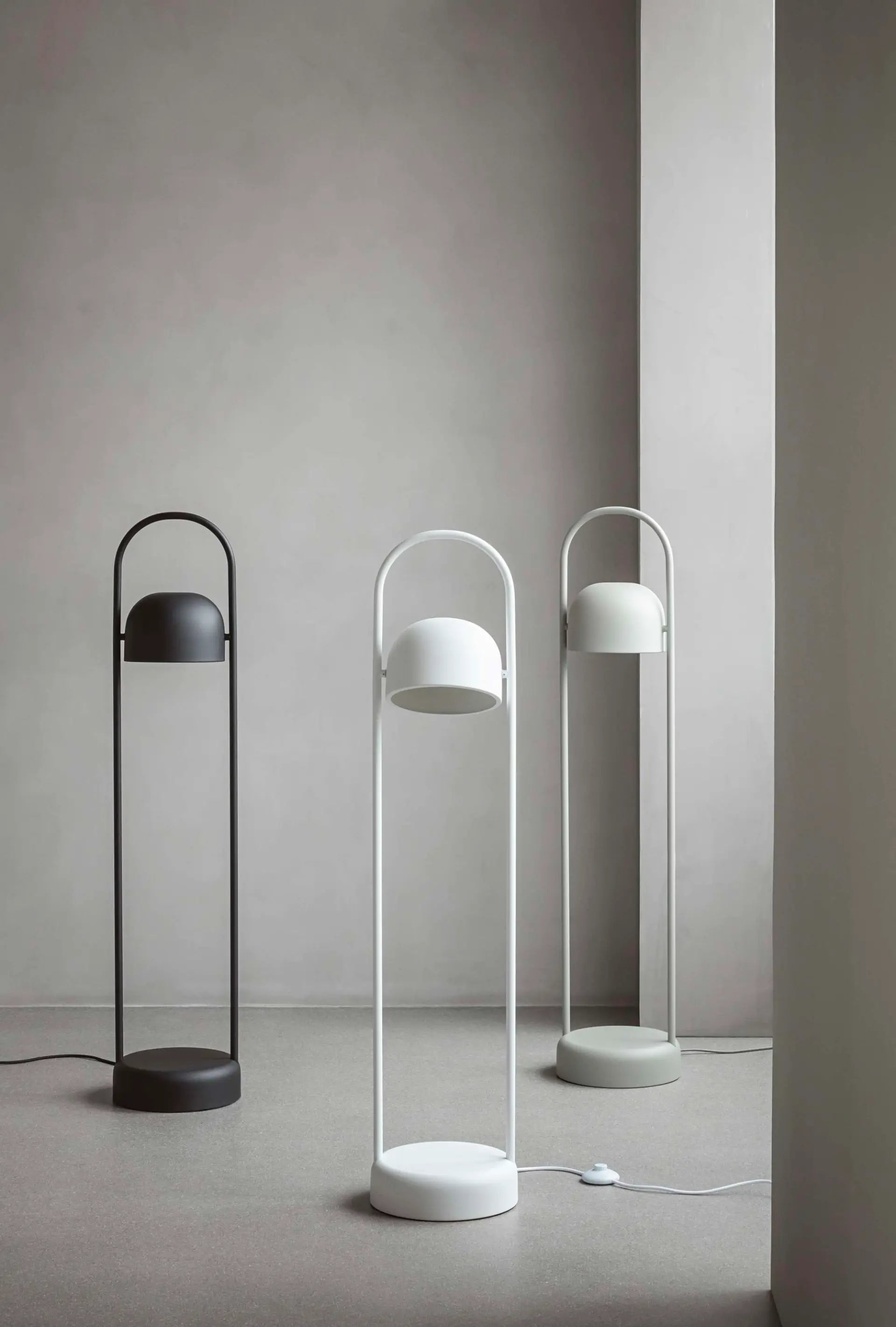 Stojací lampa QUAY bílá